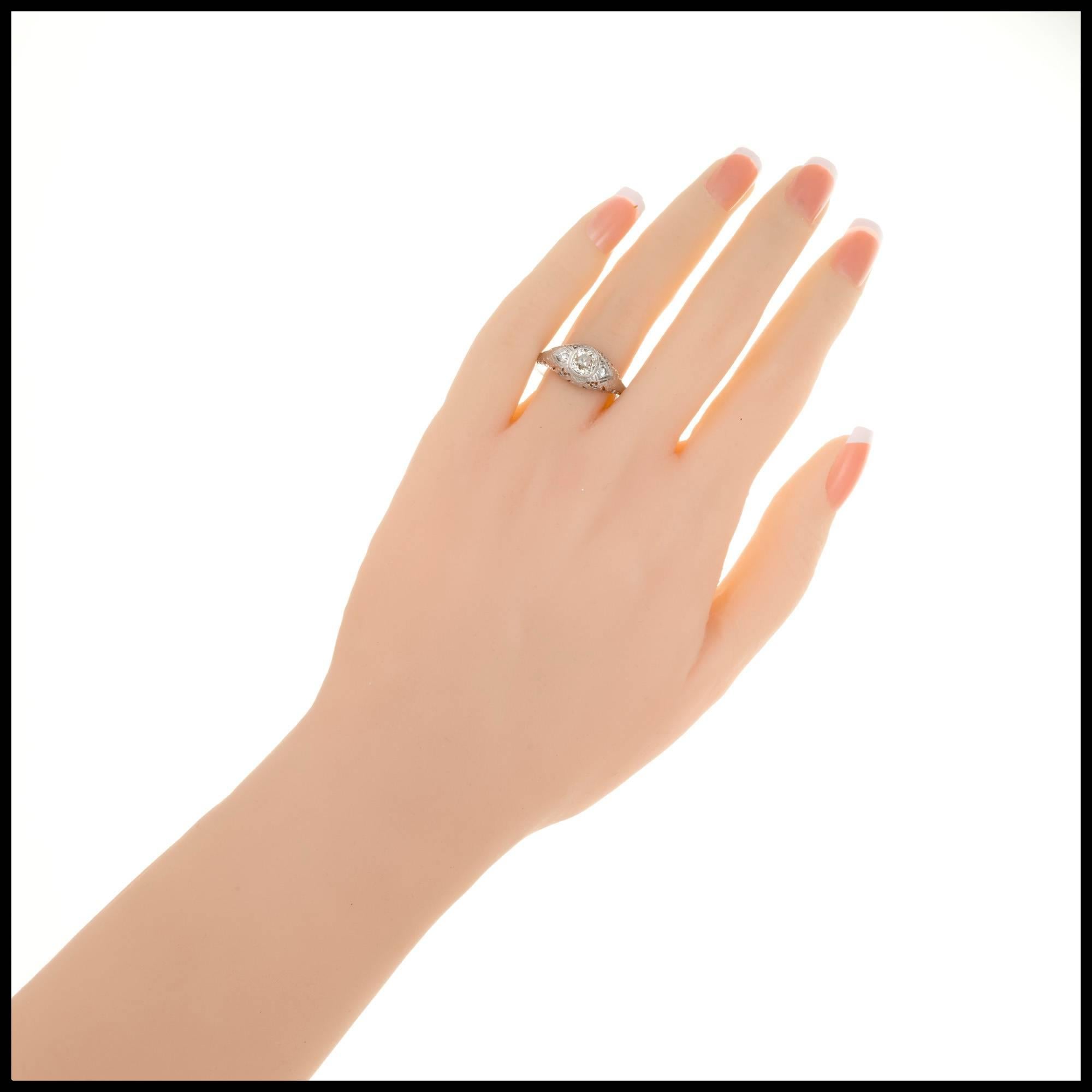 Women's Egl Certified 1890s Antique 1.00 Carat Diamond Platinum Engagement Ring For Sale