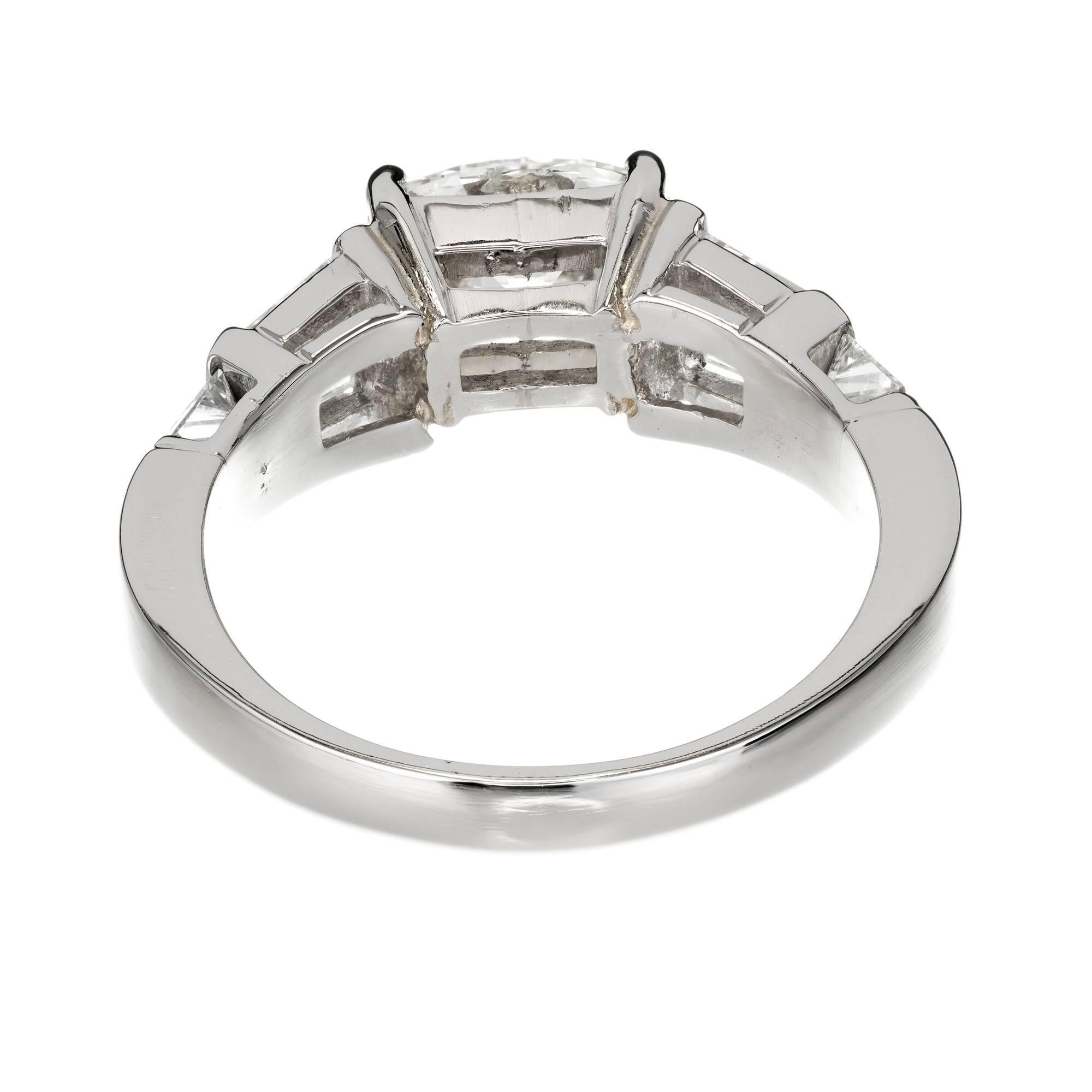Women's Peter Suchy EGL Certified 1.44 Carat Oval Diamond Platinum Engagement Ring