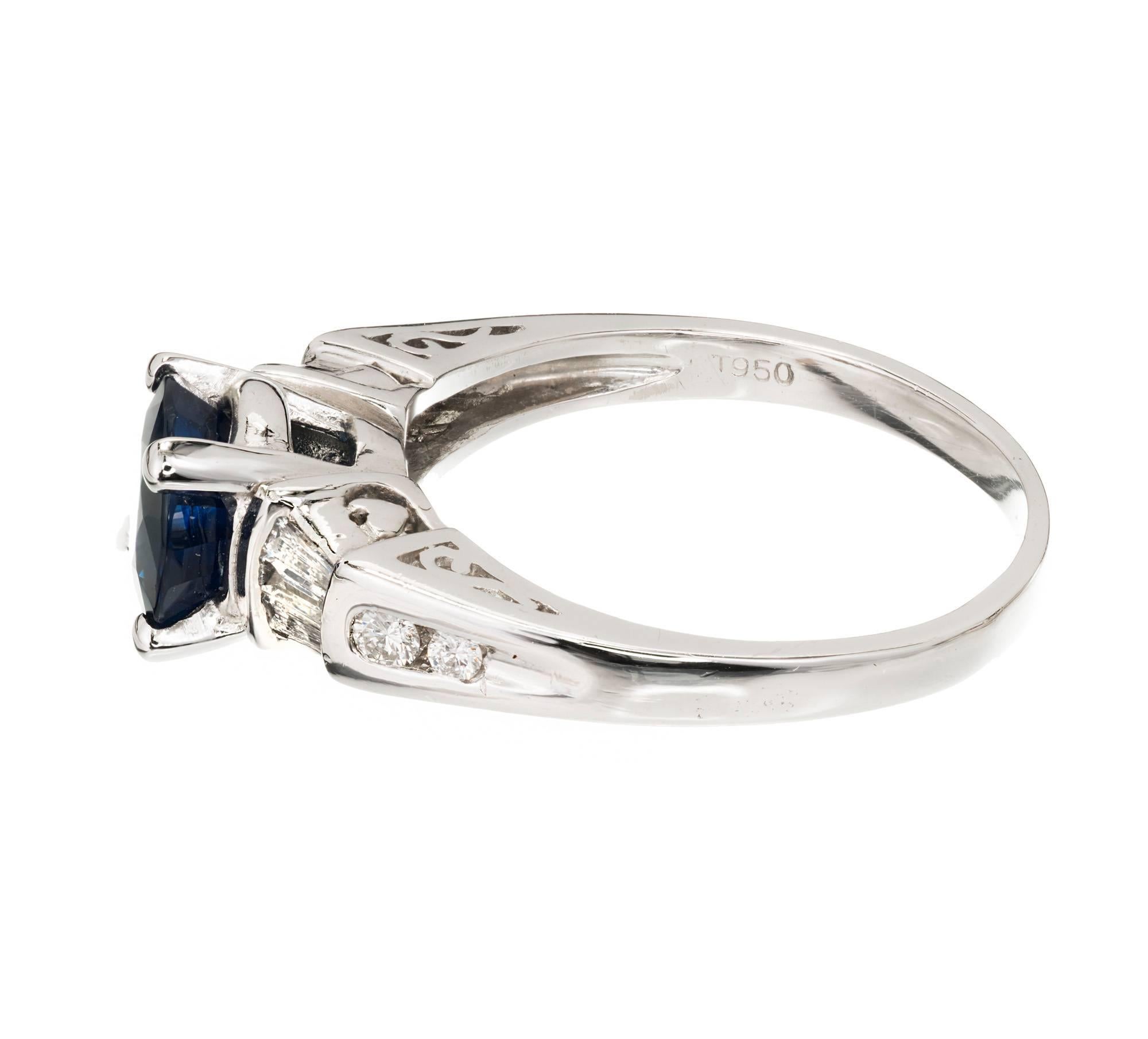 GIA Certified 1.75 Carat Round Sapphire Diamond Platinum Engagement Ring In Good Condition For Sale In Stamford, CT