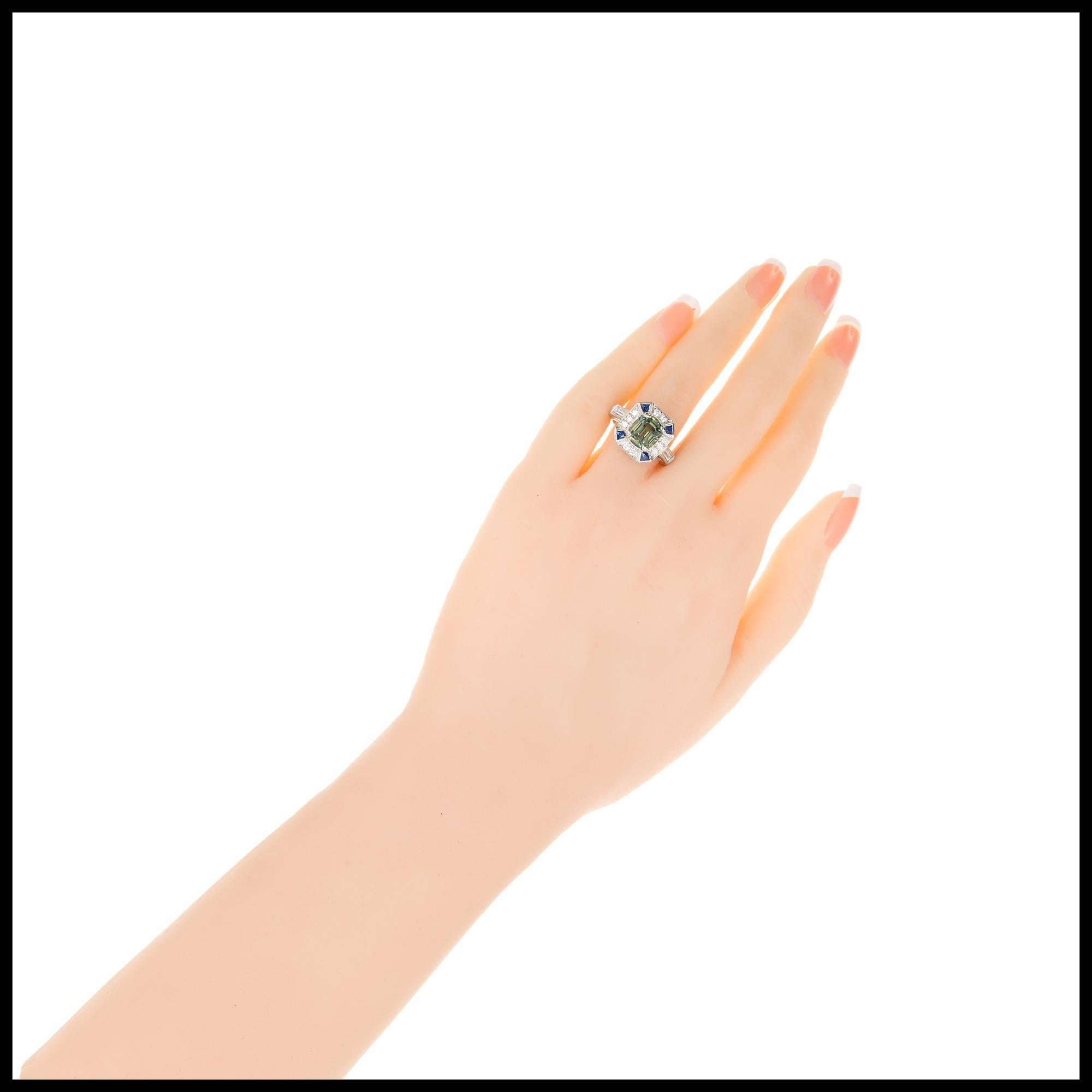 Bague de fiançailles Peter Suchy en platine avec saphir vert de 3,39 carats et diamant en vente 2