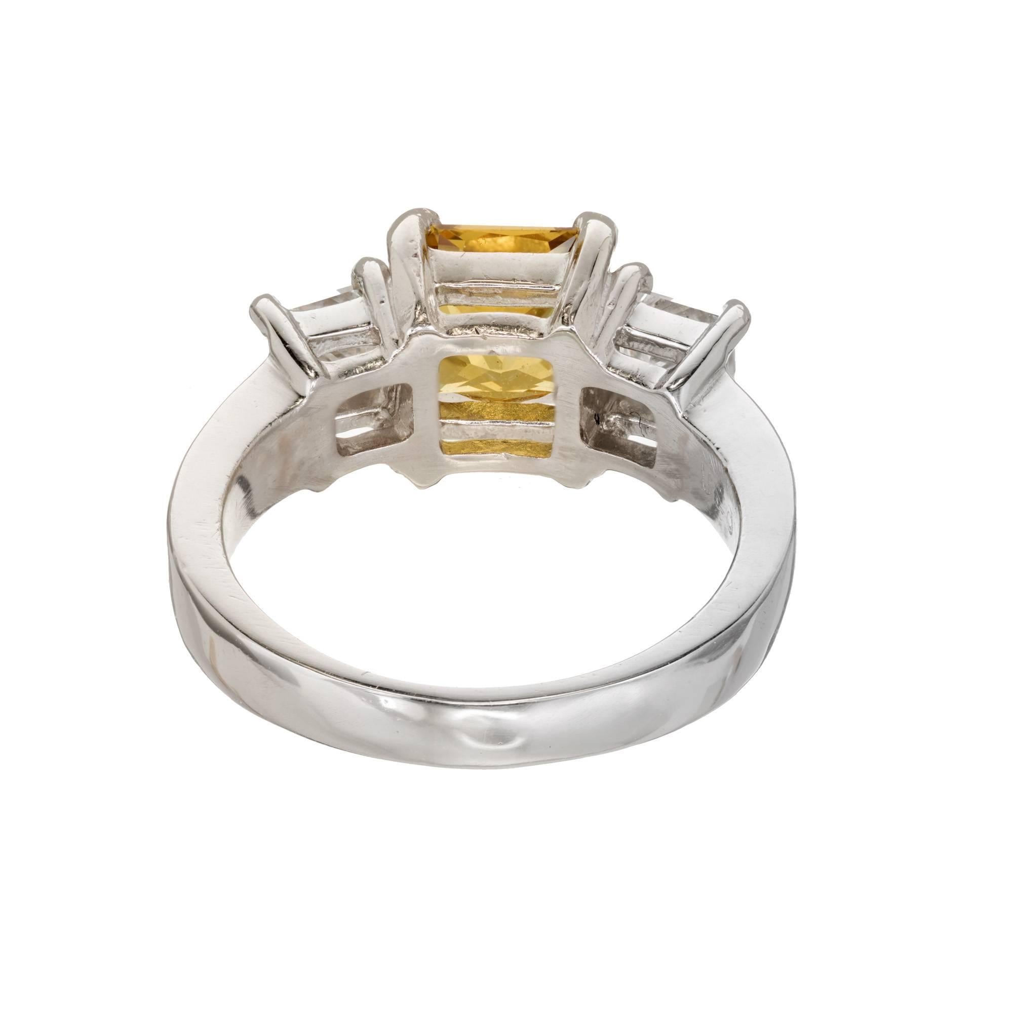 Peter Suchy 2.32 Carat Yellow Natural Sapphire Diamond Platinum Engagement Ring For Sale 3
