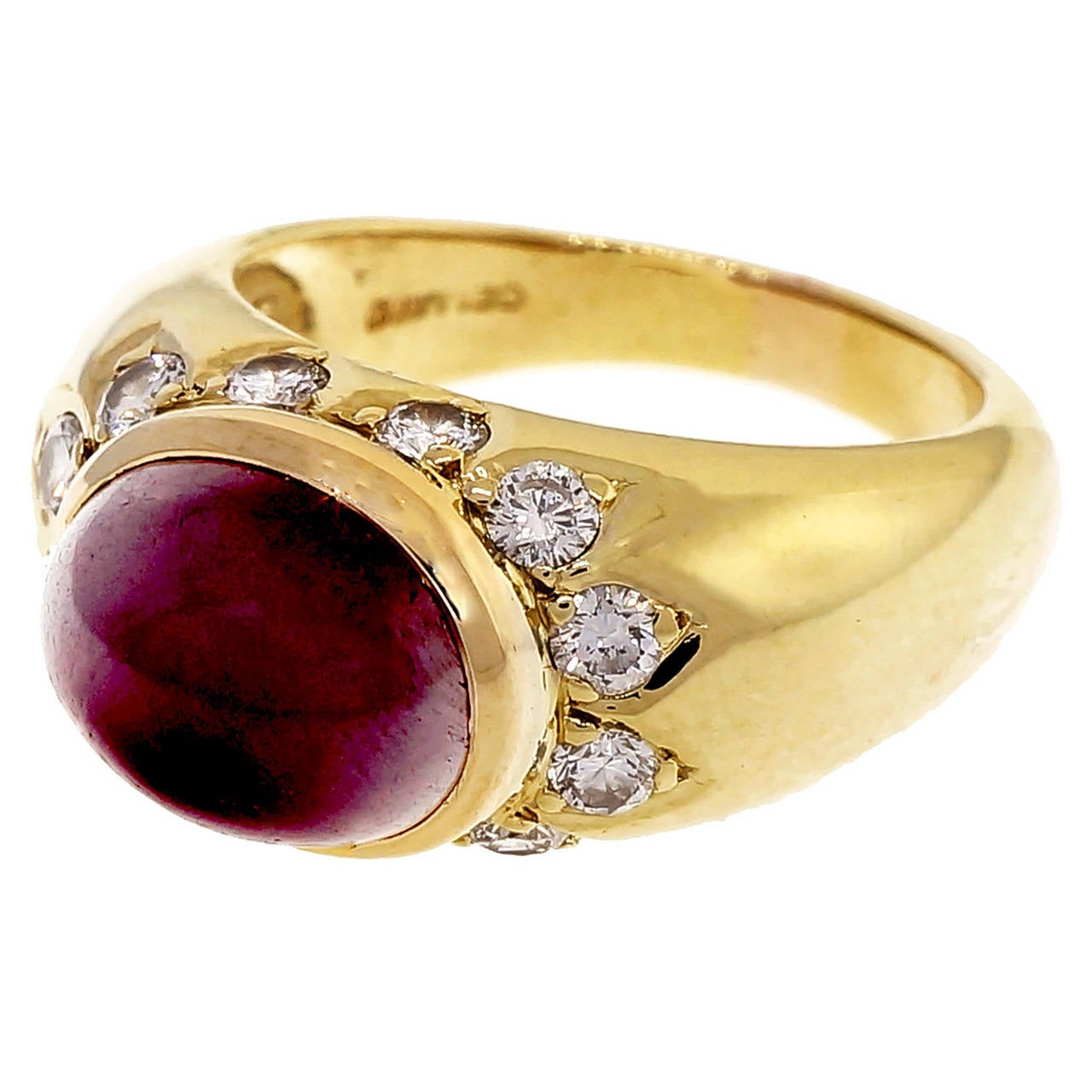 Cellino Ruby Cabochon Diamond Yellow Gold Ring