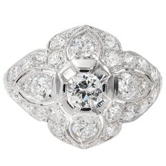 Bague de fiançailles de style édouardien à dôme en platine avec diamant européen ancien de 1,31 carat