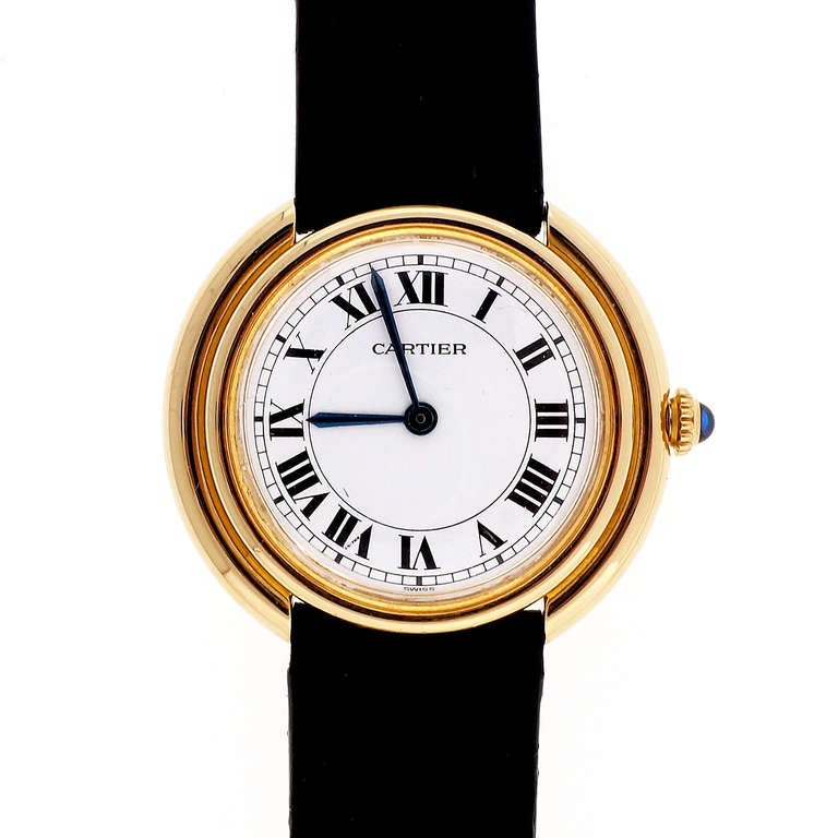Cartier Vendome 18k yellow gold top condition wrist watch. Excellent condition, no repairs or defects. Looks great on the wrist. Round shape. Suitable for men's or ladies wrist at 33mm.

18k Yellow gold
33.6 grams
Tip: 28.85mm
Width without