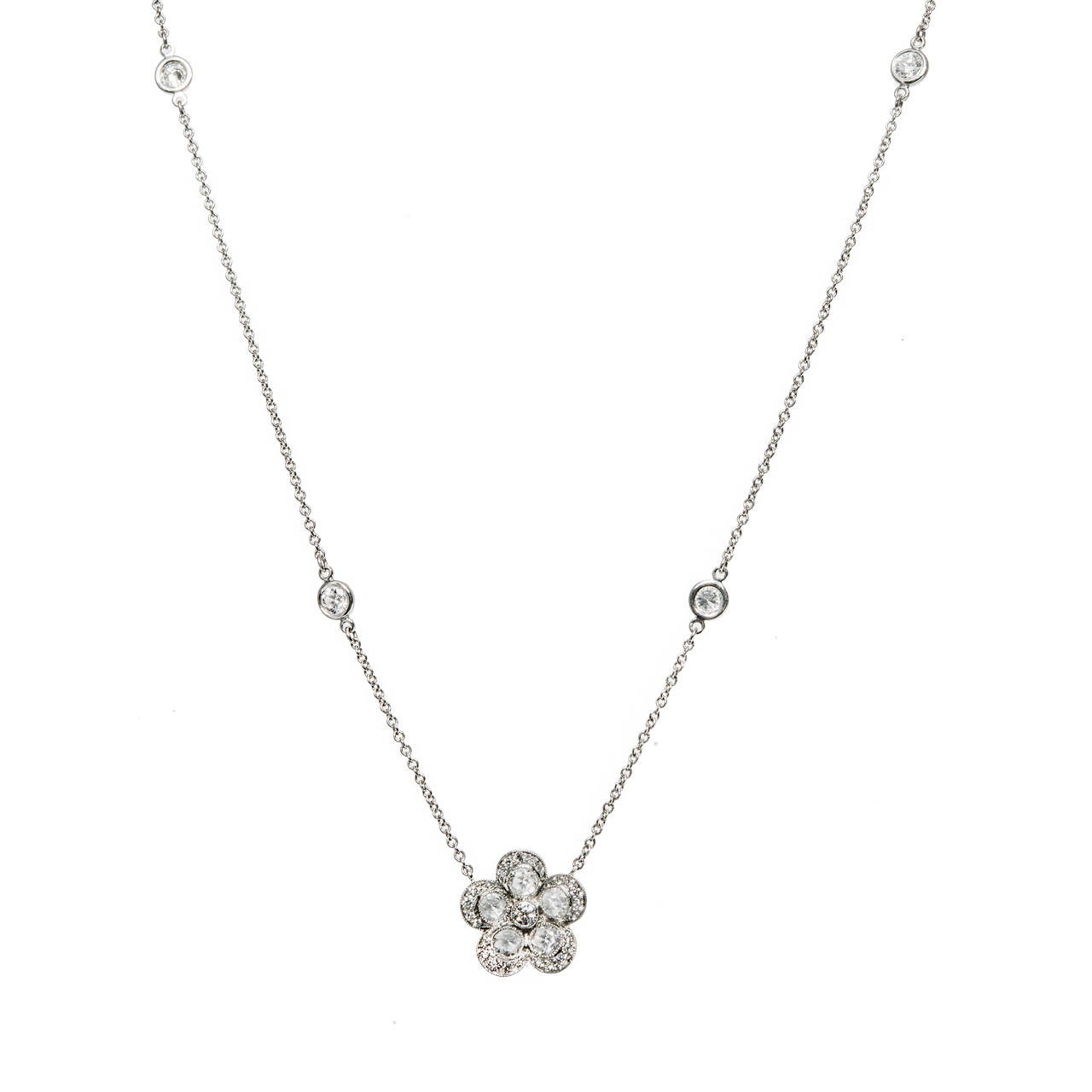 Tiffany & Co. Elsa Peretti Diamond by the Yard Enchant Flower Platinum Pendant In Good Condition In Stamford, CT