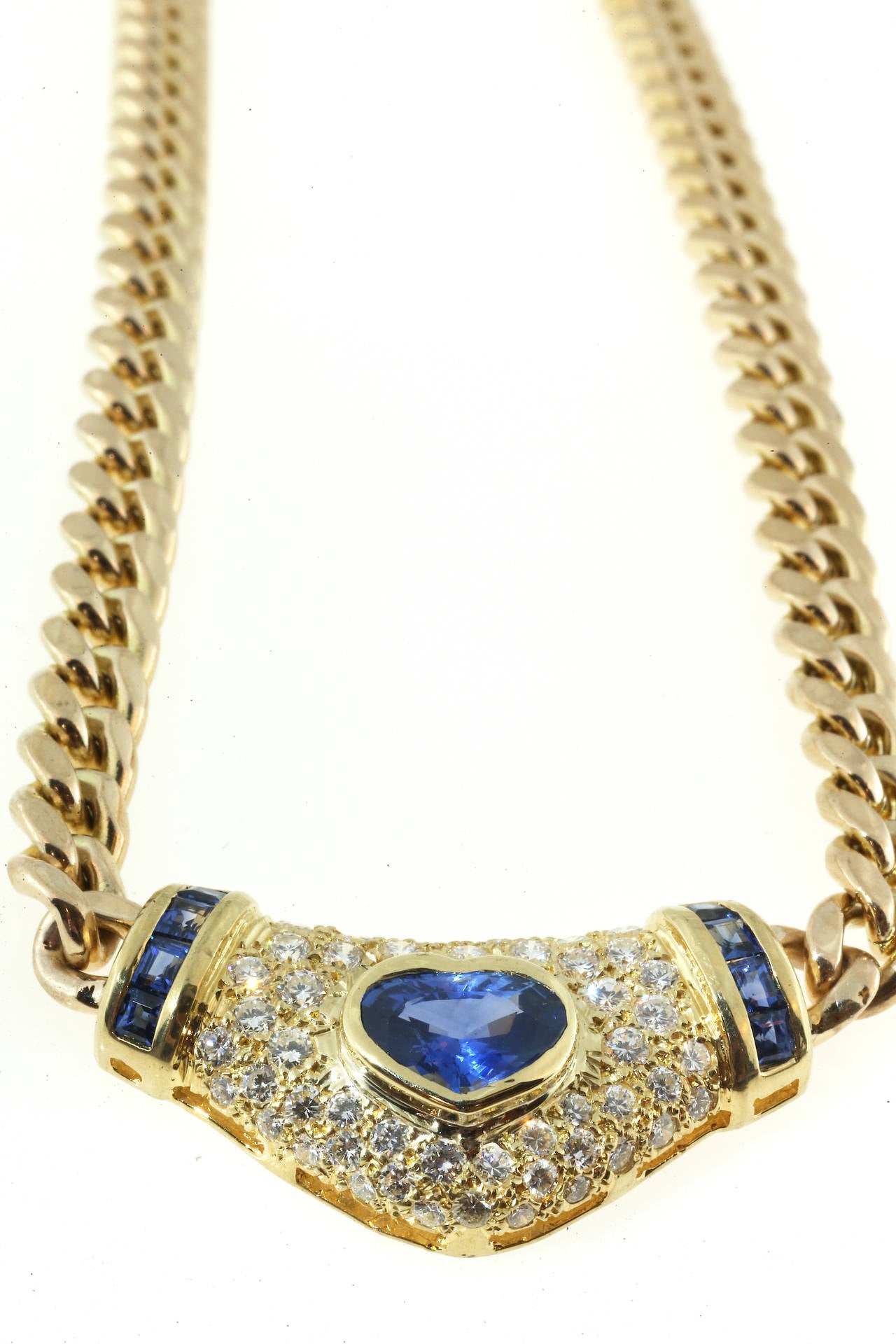 3.37 Carat Heart Shaped Sapphire Diamond Yellow Gold Necklace 1