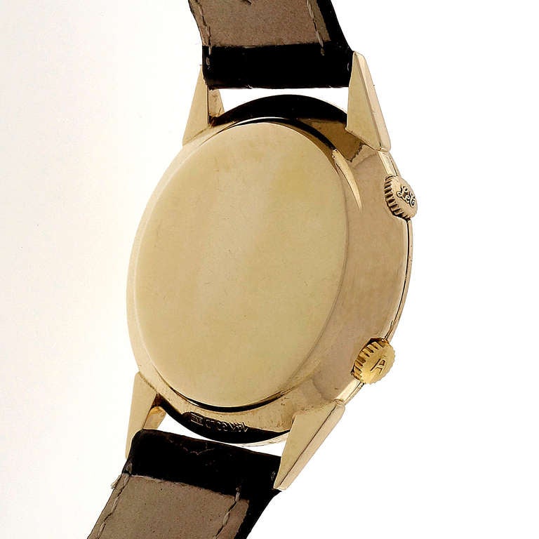 Men's LeCoultre Yellow Gold Memovox Alarm Wristwatch circa 1960s