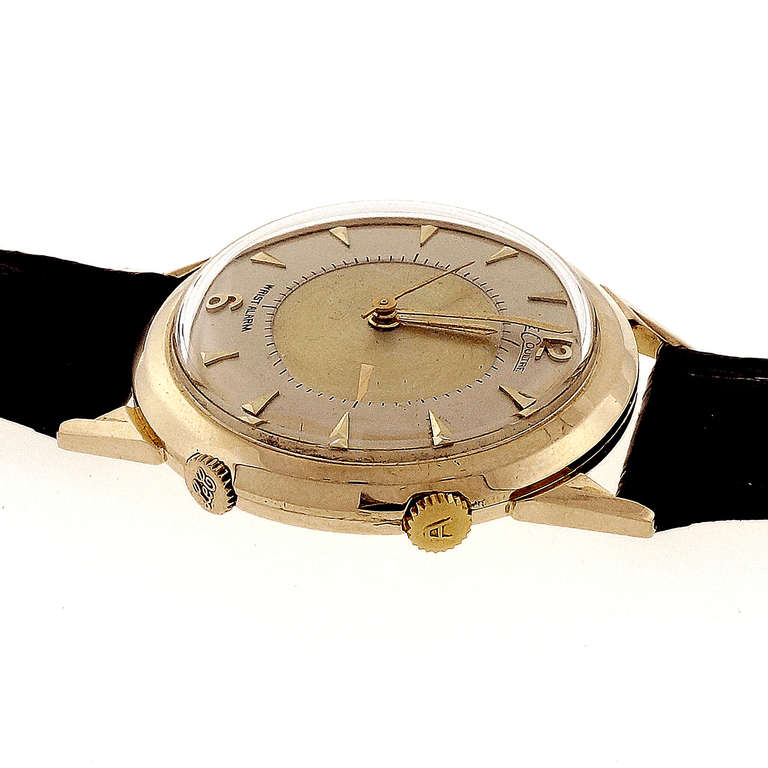 LeCoultre Yellow Gold Memovox Alarm Wristwatch circa 1960s 1