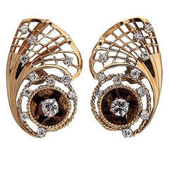 Retro Diamond Gold Fan Earrings