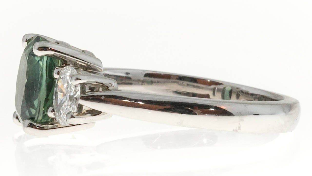 Peter Suchy Green Sapphire Diamond Three Stone Platinum Engagement Ring 4