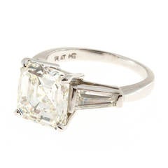 Peter Suchy Diamond Three Stone Engagement Ring 4