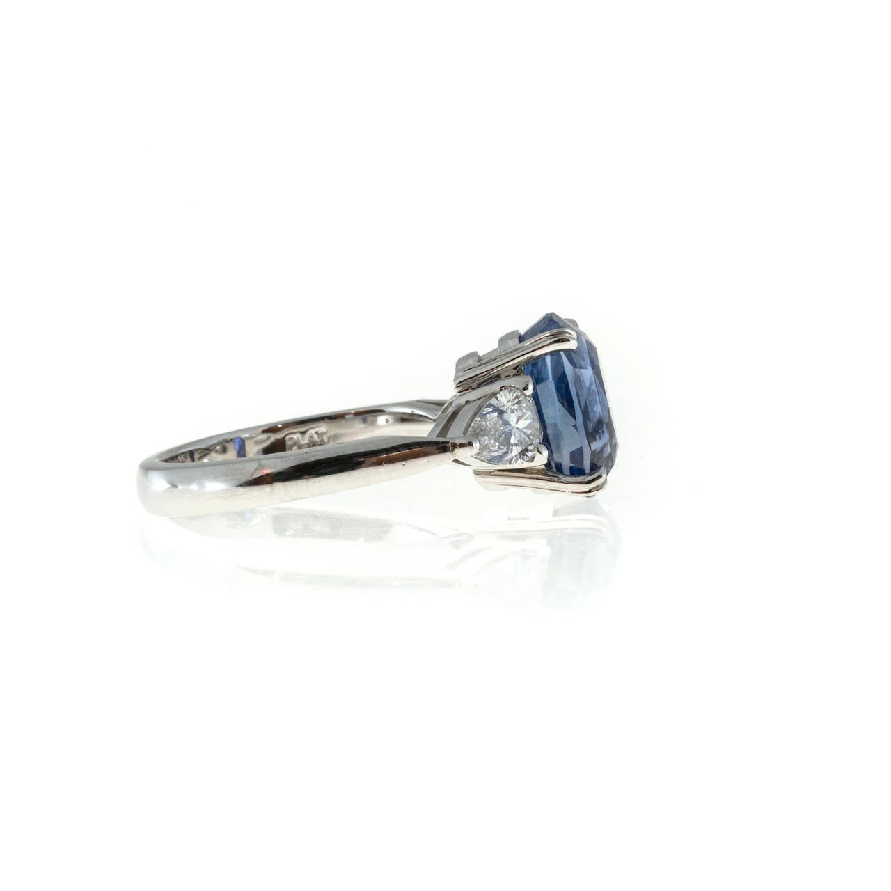 Peter Suchy Natural GIA Cert Blue Violet Sapphire Diamond Platinum Ring In Good Condition In Stamford, CT