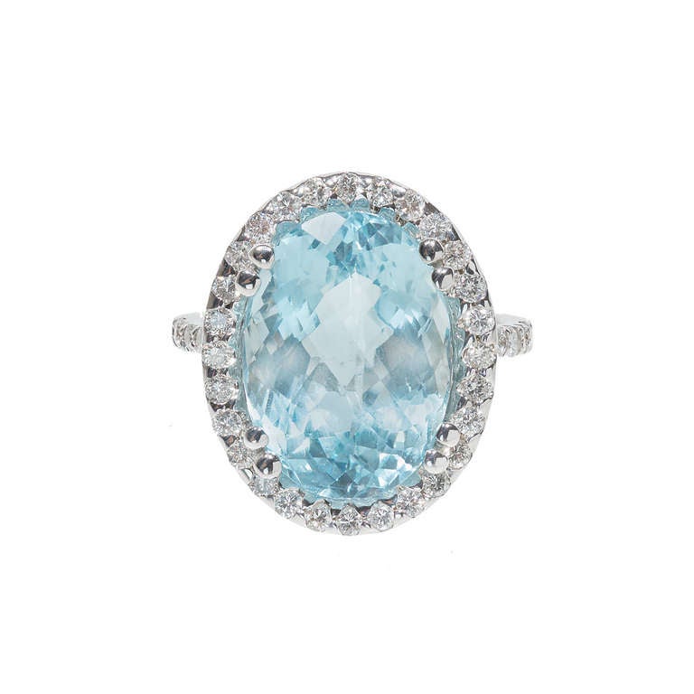 aquamarine oval ring