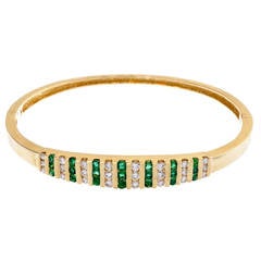 Emerald Diamond Gold Hinged Bangle Bracelet