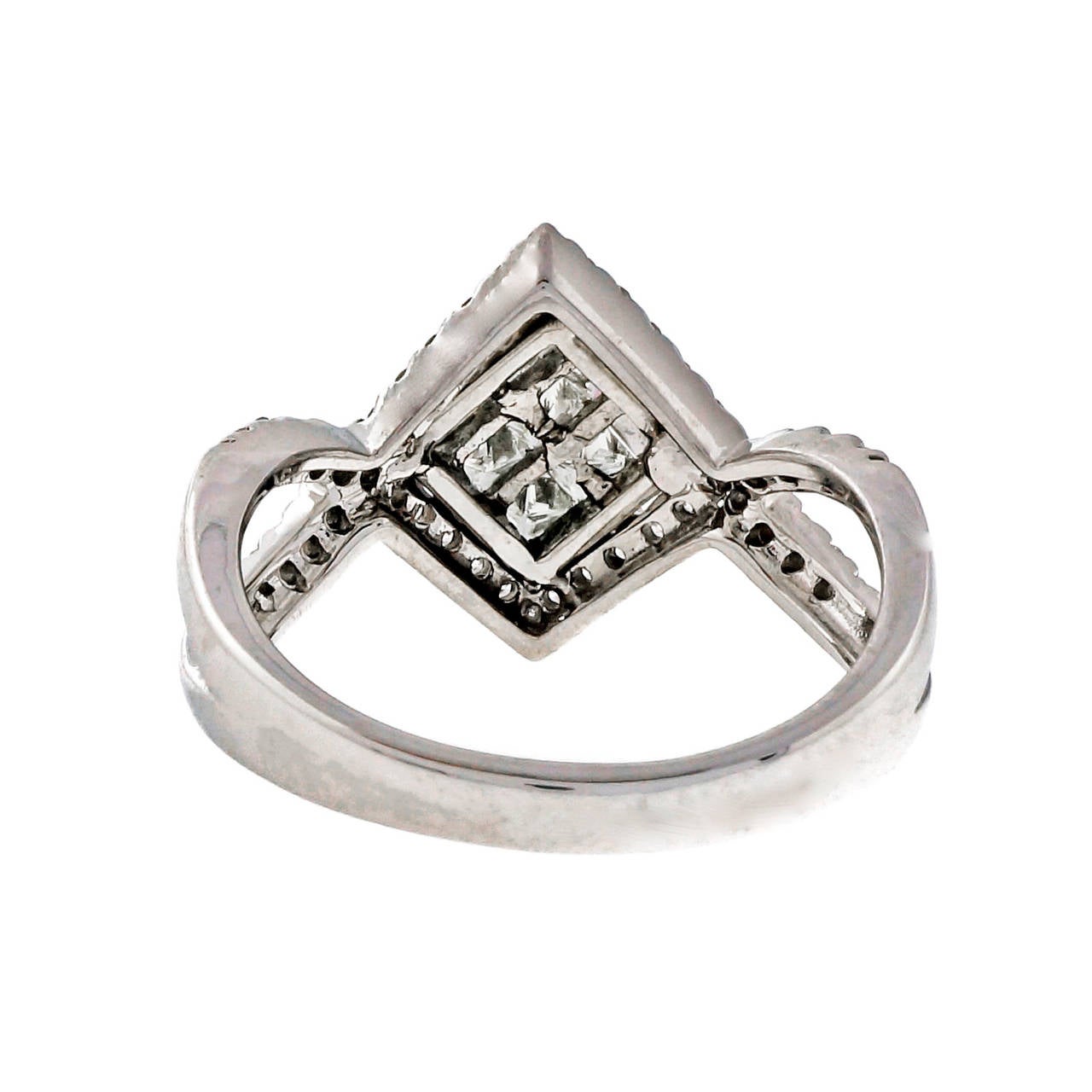 Princess Cut 1.00 Carat Diamond Shaped Diamond White Gold  Ring For Sale