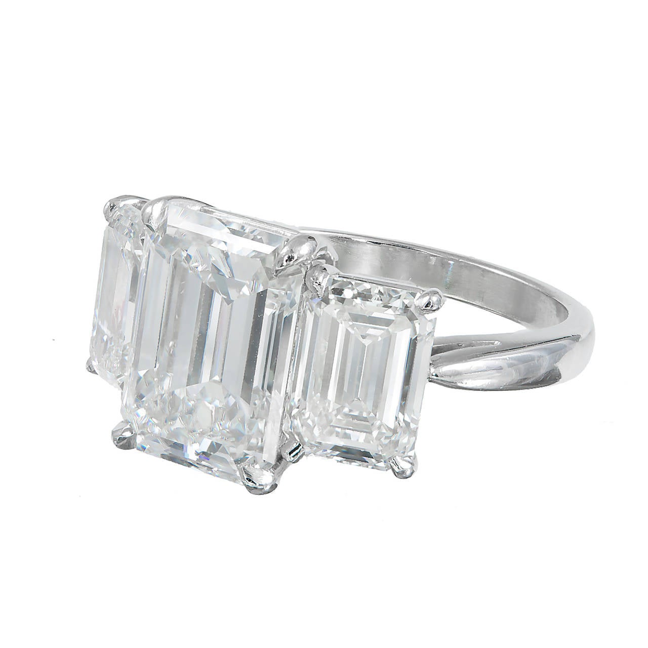 5.02 Carats Three-Stone Emerald-Cut Diamond Platinum Ring, GIA Certified In Good Condition In Stamford, CT