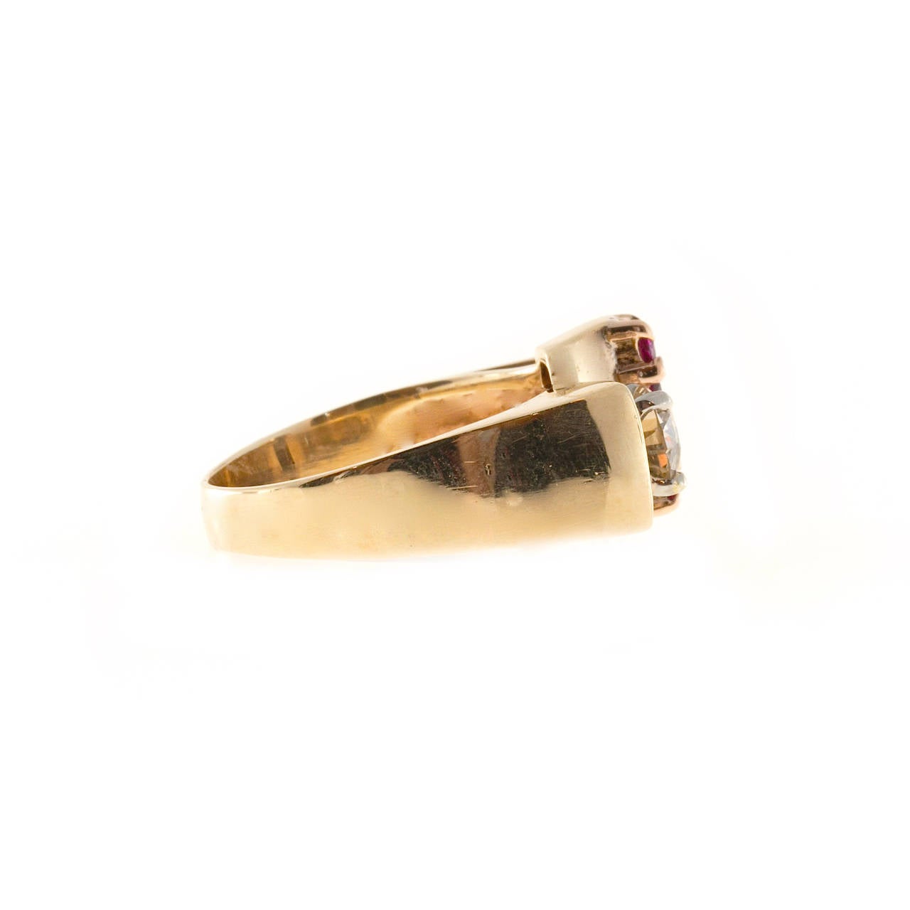 Brown Diamond and Ruby Rose Gold Platinum Ring In Good Condition For Sale In Stamford, CT