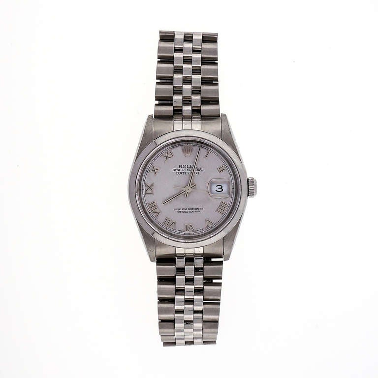 Rolex stainless steel Datejust wristwatch, Ref. 16200, with plain bezel and Jubilee bracelet. Circa 2000s.

Stainless steel
Top to bottom: 44mm
Width without crown: 36mm
Width with crown: 38mm
Band width at case: 20mm
Case thickness: