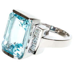Natural Aquamarine and Diamond Ring