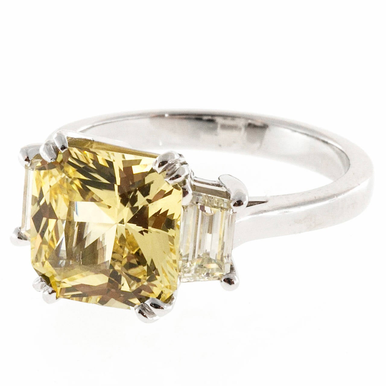 Peter Suchy Natural Canary Yellow Sapphire and Diamond Platinum Ring