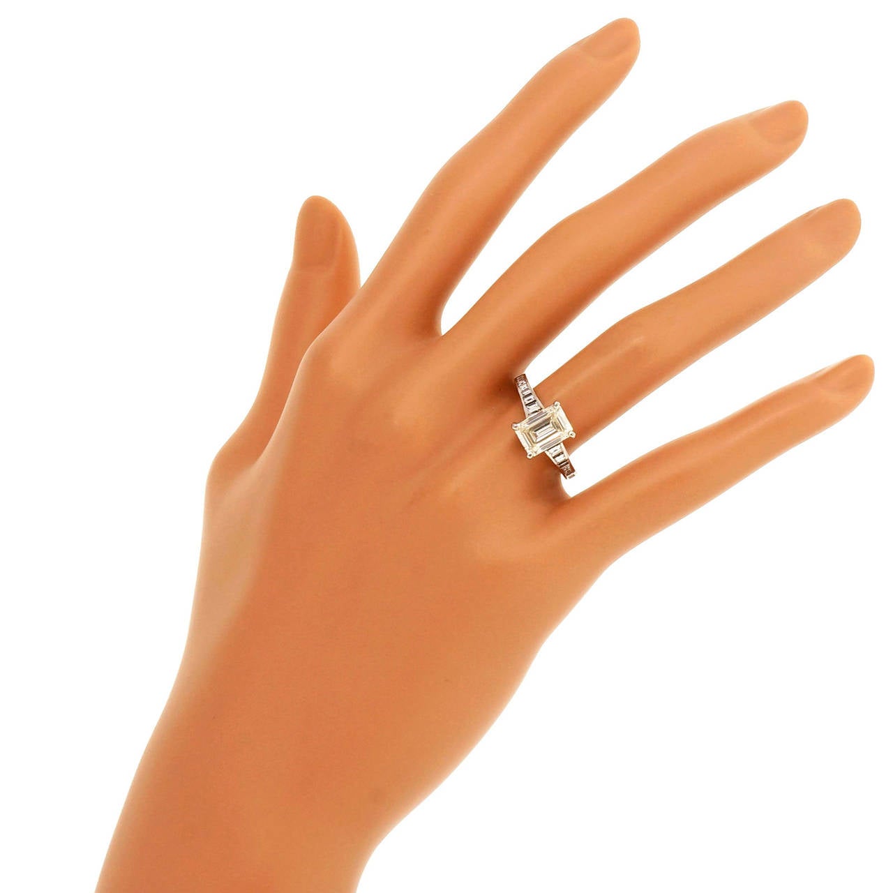 Diamond White Gold Platinum Engagement Ring 2