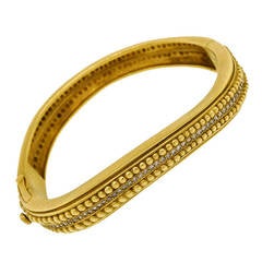 Kieselstein-Cord Caviar Yellow Gold Diamond Bangle Bracelet