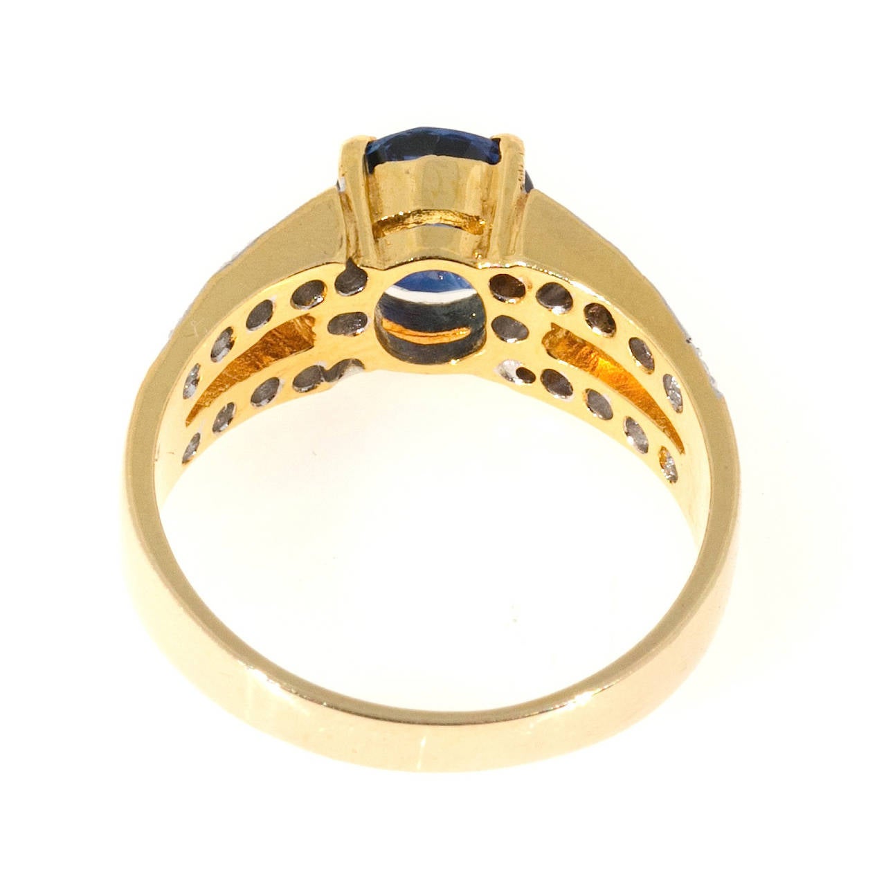 Round Sapphire Pave Diamond Gold Engagement Ring 2