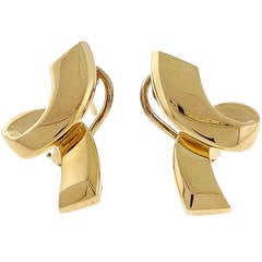 Tiffany & Co. Paloma Picasso Swirl Clip Back Yellow Gold Earrings