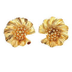 Vintage Yellow Gold Flower Clip Earrings
