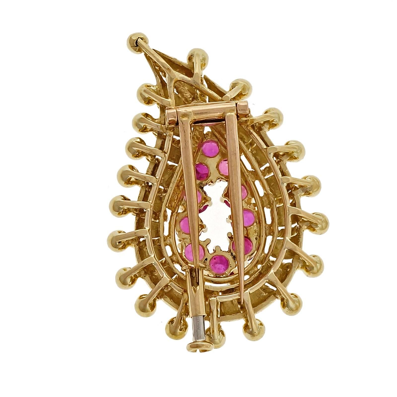 Tiffany & Co. Ruby Gold Brooch In Good Condition In Stamford, CT