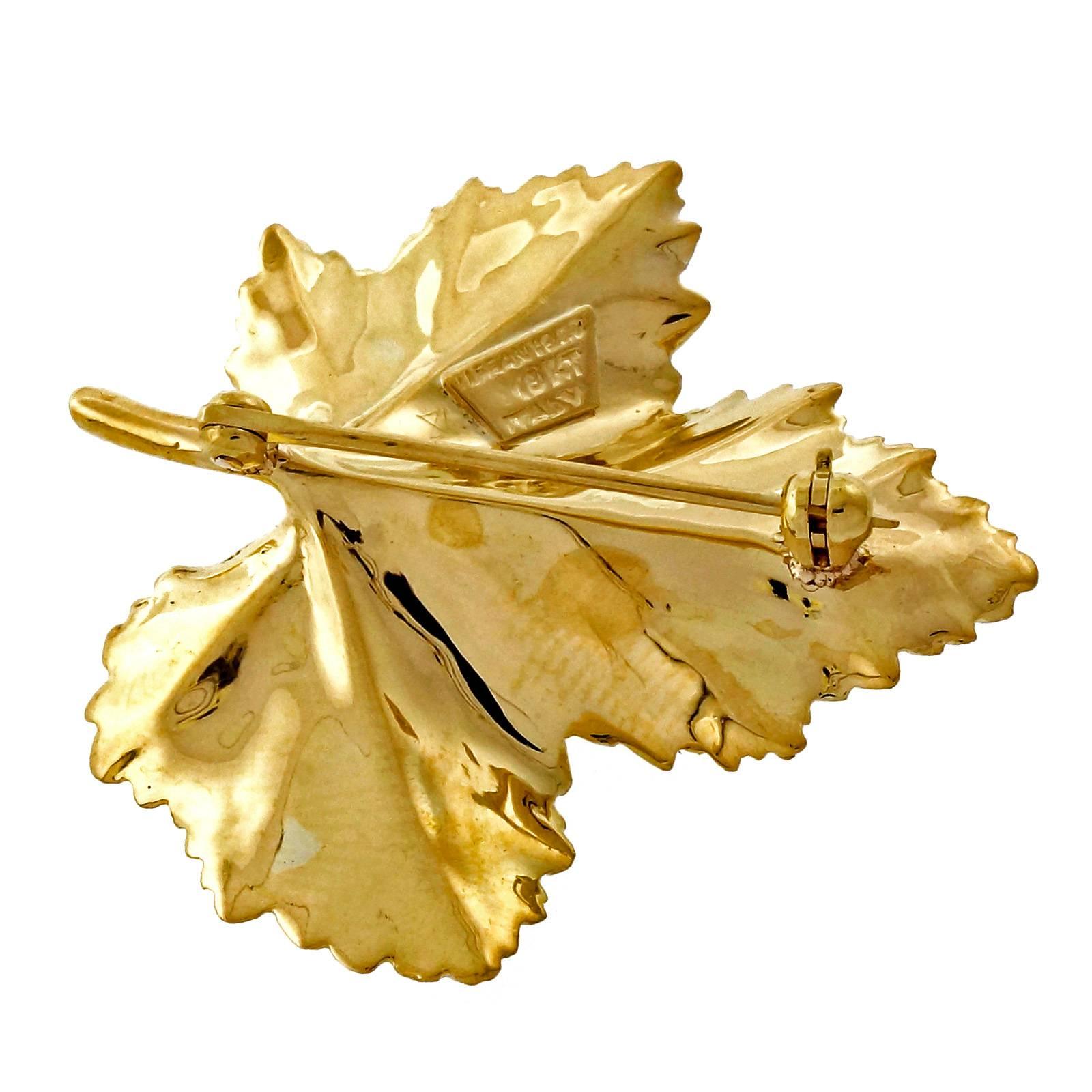 Tiffany & Co. Ruby Gold Textured Leaf Pin  In Good Condition In Stamford, CT