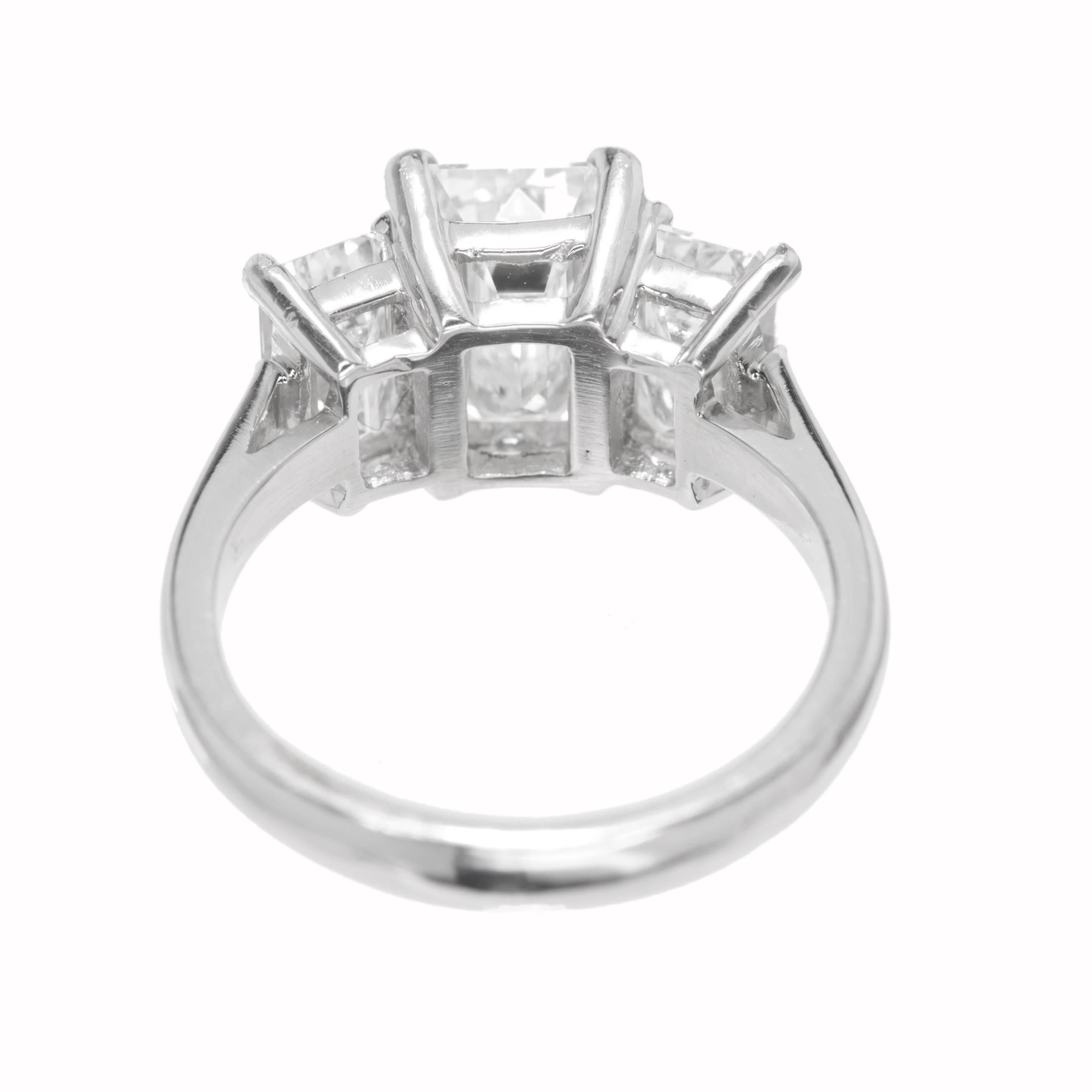 Peter Suchy Emerald Cut Diamond Three Stone Platinum Ring In Good Condition In Stamford, CT