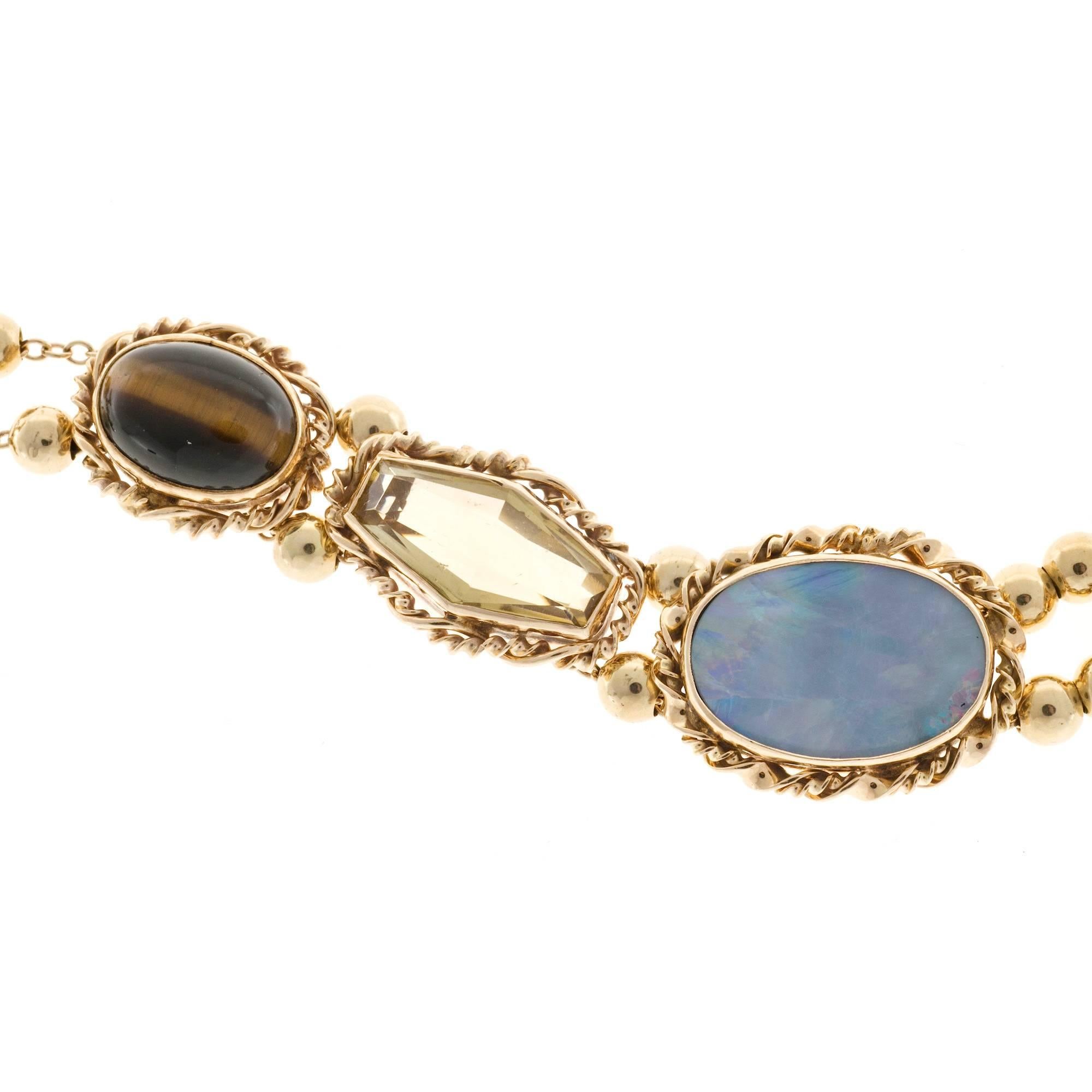 Bracelet en or à 7 sections en cornaline, jade, opale, citrine, œil de tigre et porcelaine en vente 2