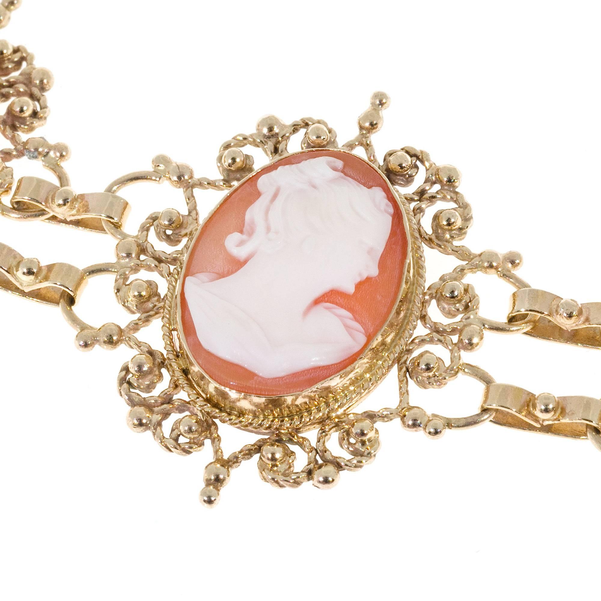 1940s Gold 5 conch shell Cameo Bracelet 1