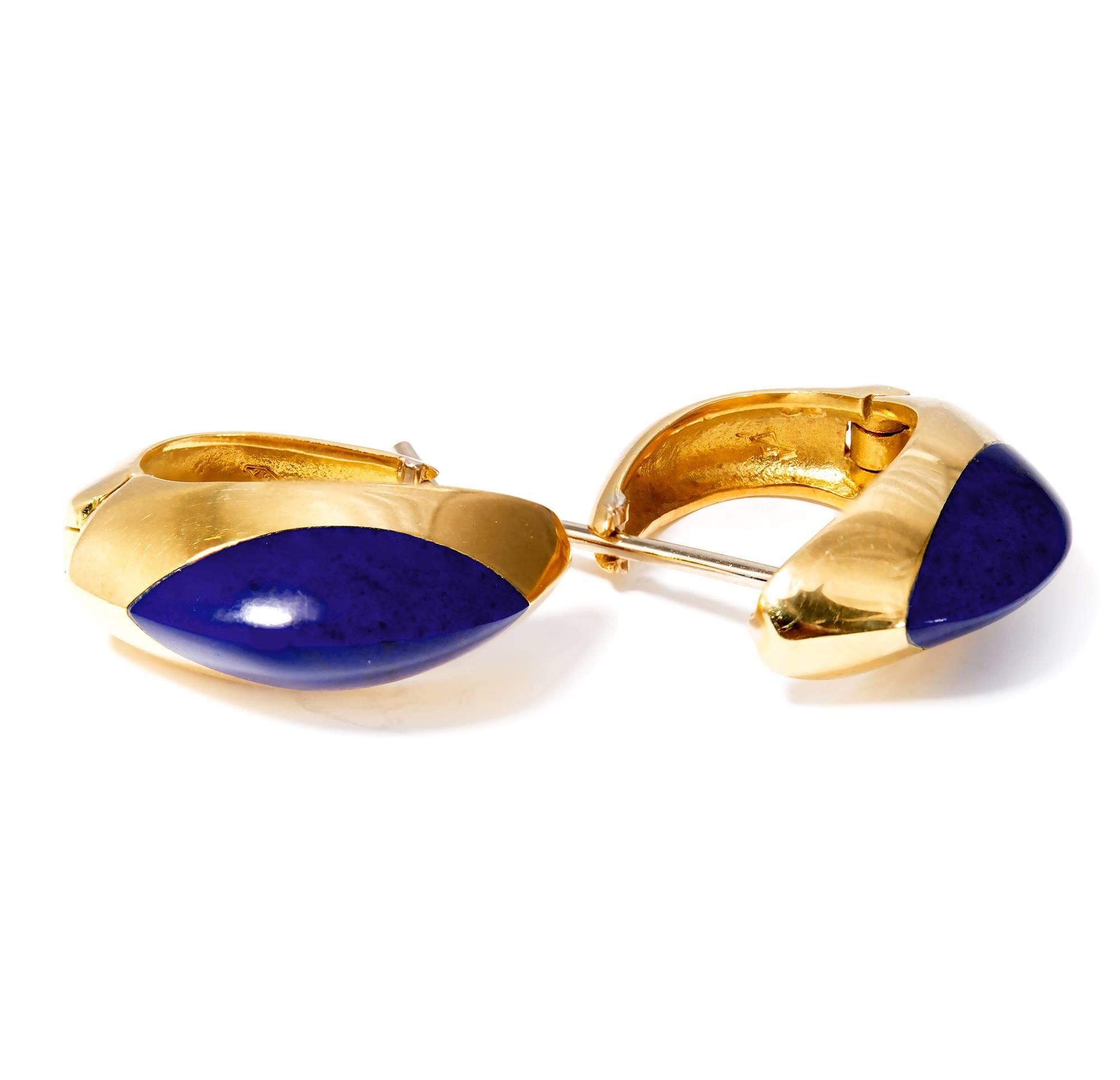 Natural Blue Lapis Gold Earrings In Good Condition In Stamford, CT