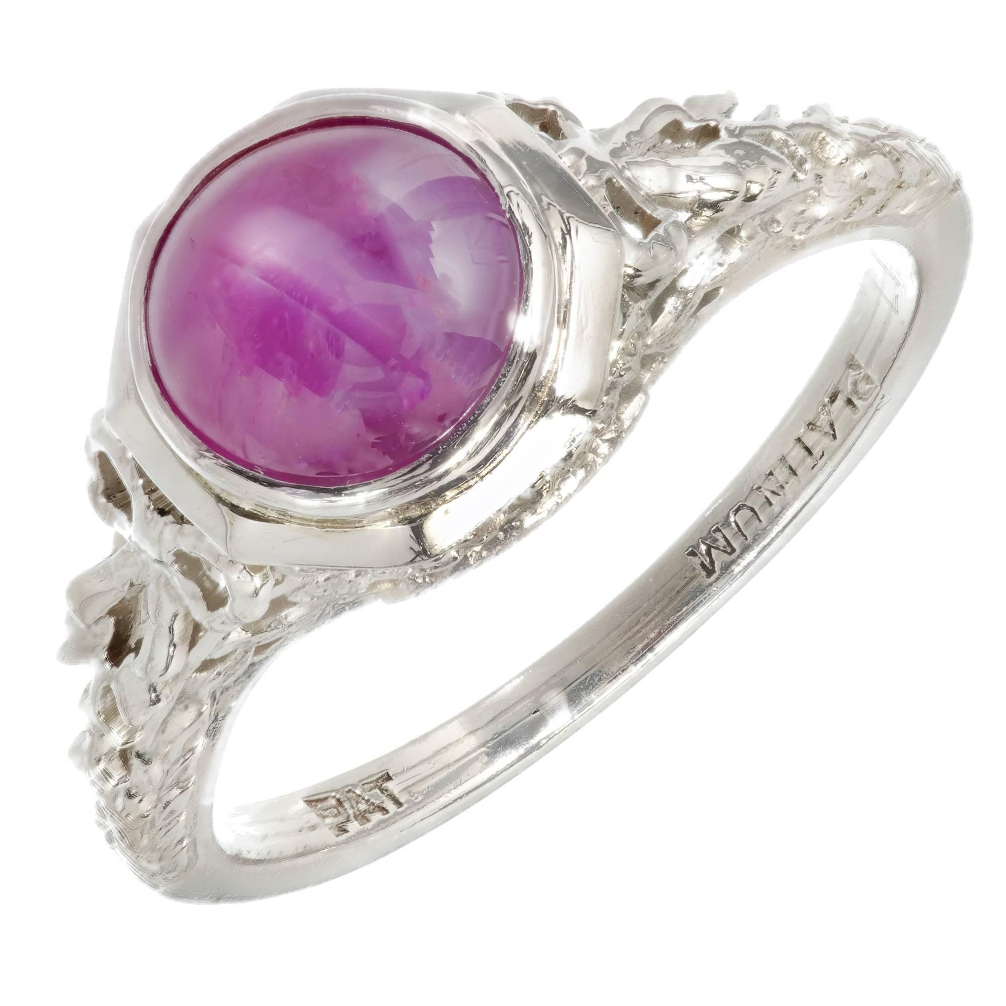 Anillo de compromiso de platino con filigrana de rubí estrella rojo natural de 2,53 quilates certificado por el GIA