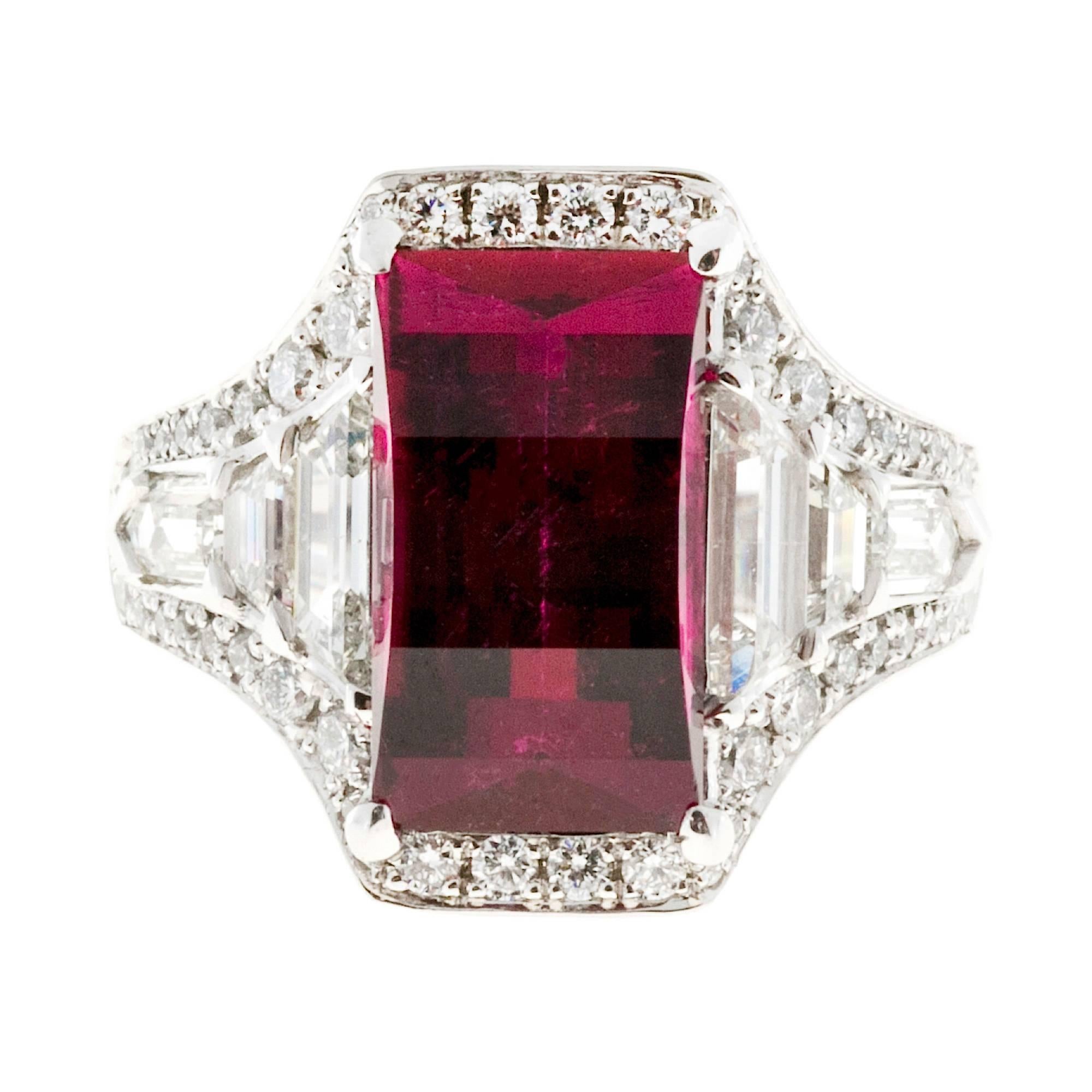 Bague de fiançailles en platine avec rubellite, tourmaline rouge et diamant