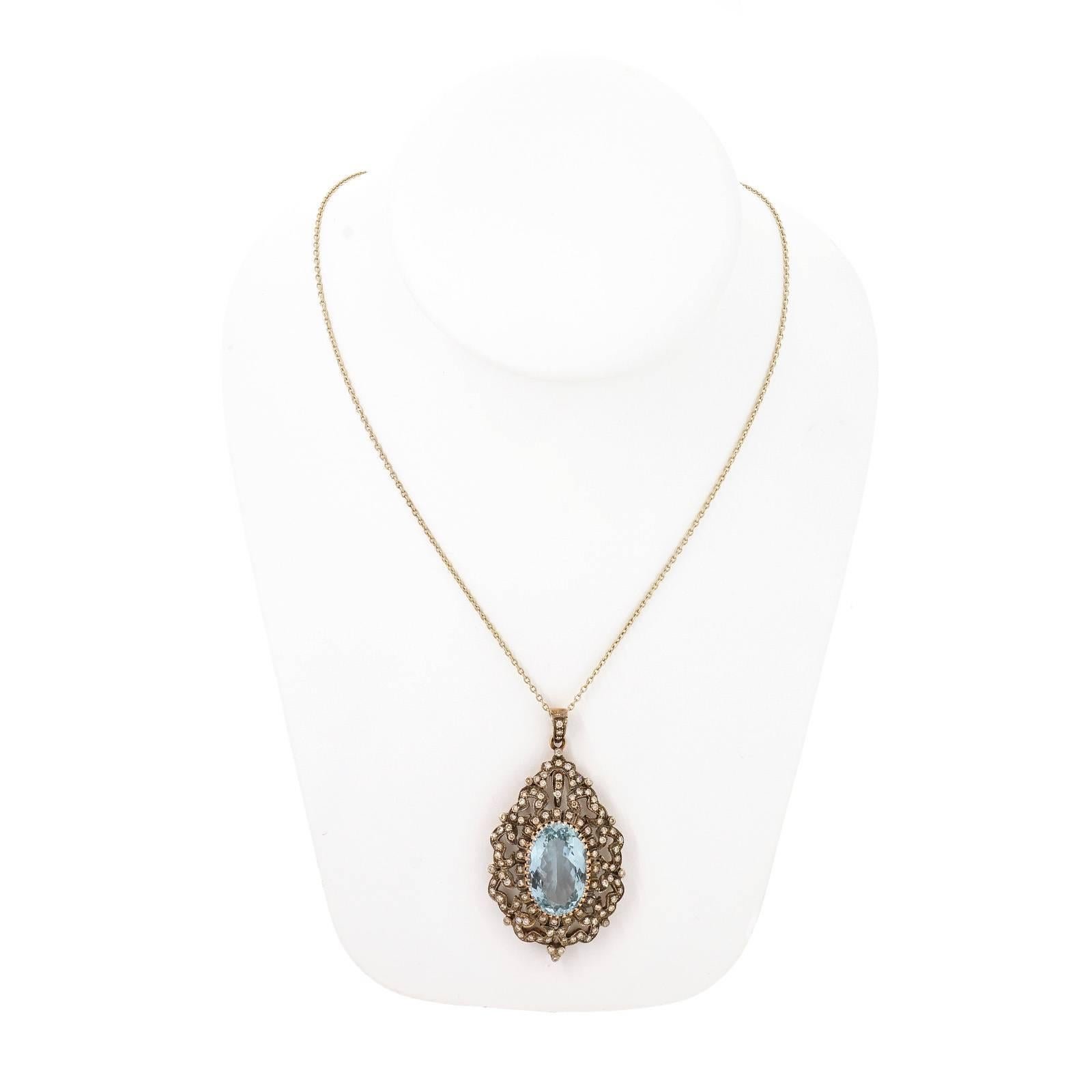 Women's 15.10 Carat Oval Aquamarine Diamond Silver Gold Art Deco Pendant Necklace For Sale