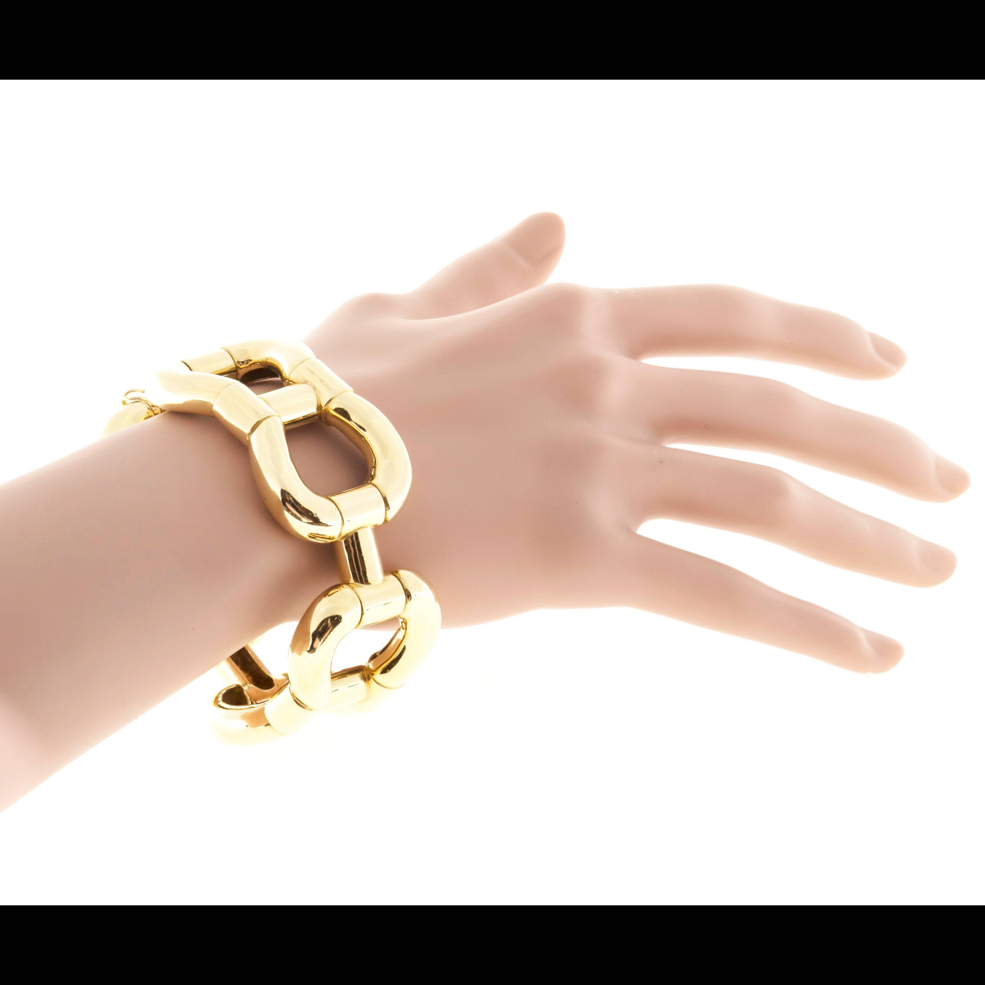 Women's Heavy Solid Curved Hinged Link Gold Bracelet