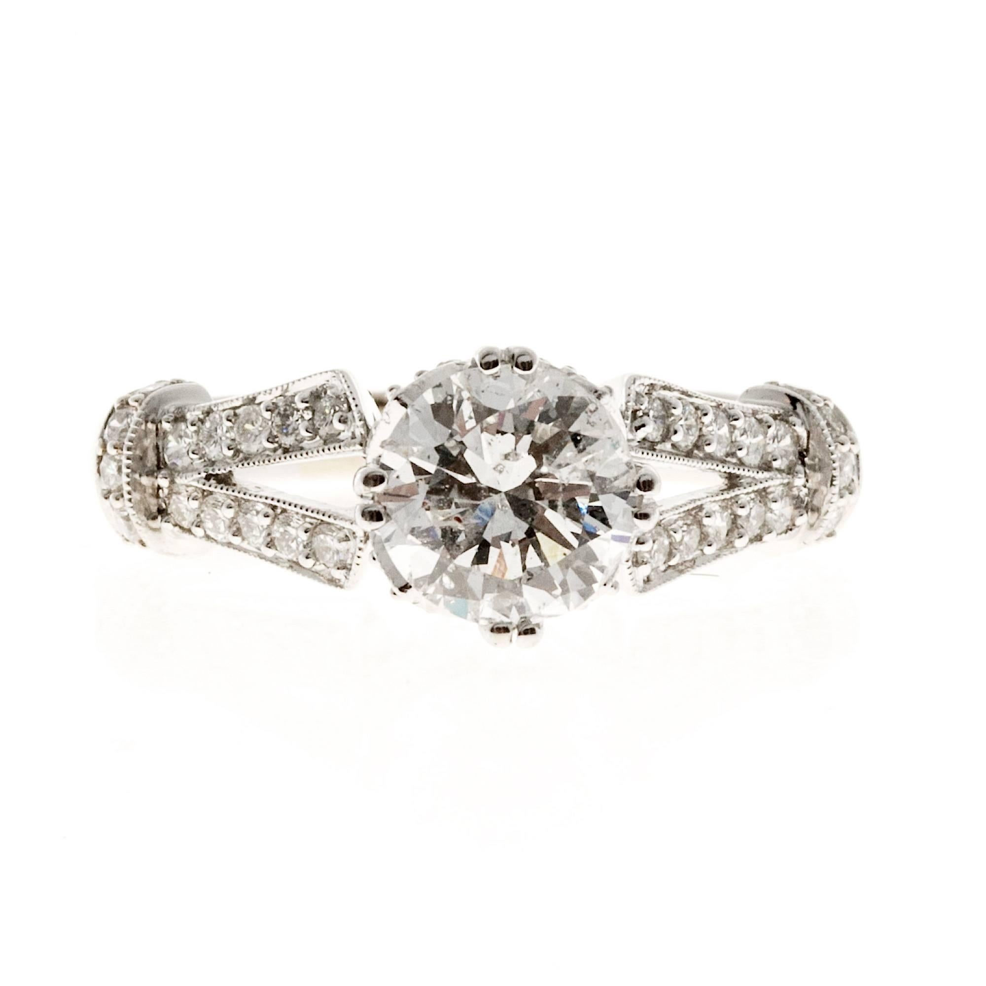 Women's Crown Design Diamond Gold Engagement Ring