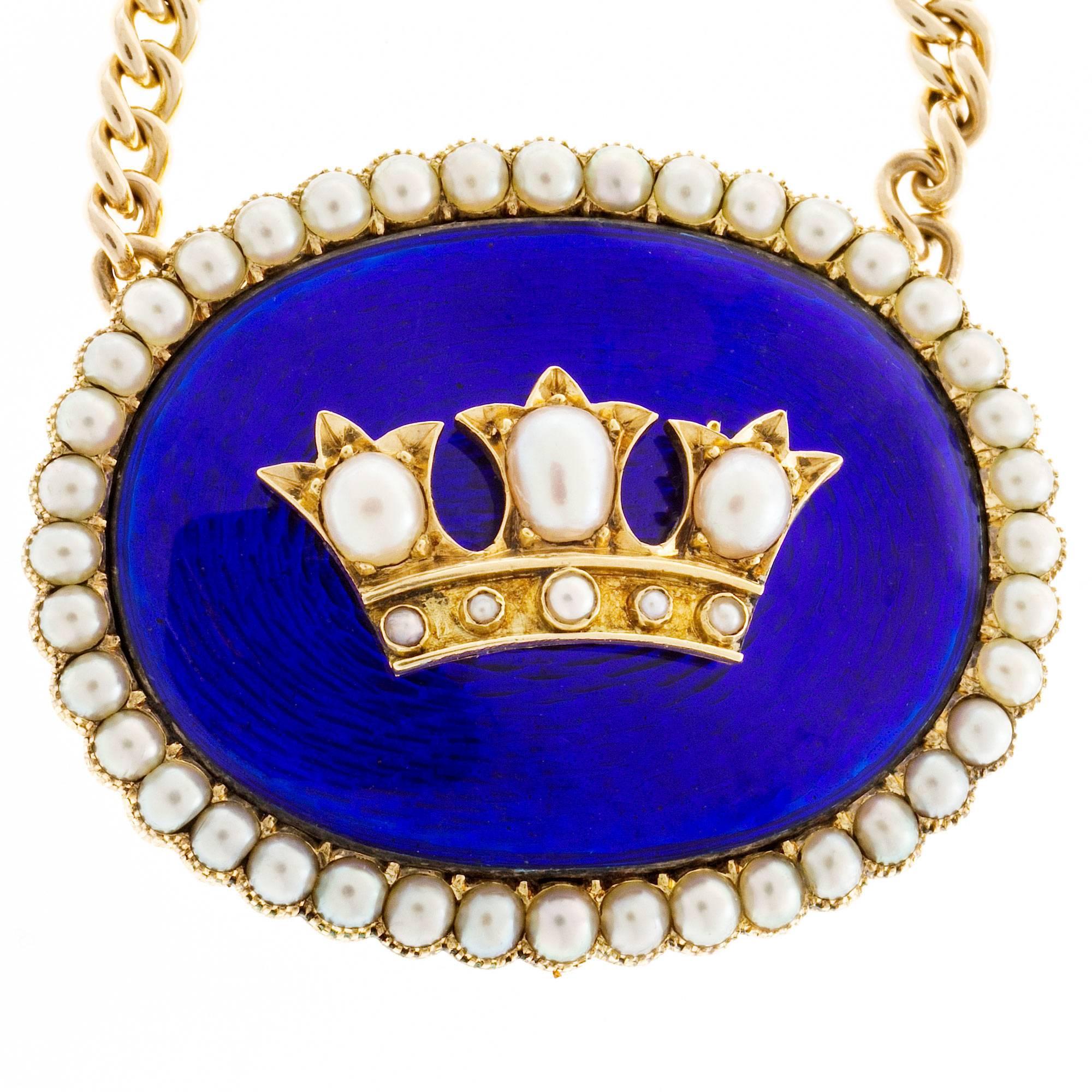 enamel bow hello kitty 18 pendant necklace in 10k gold