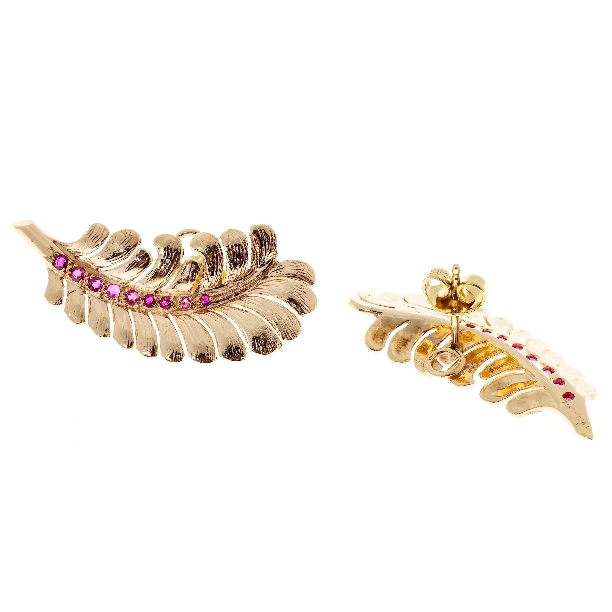 Tiffany & Co. Ruby Gold Feather Motif Earrings In Good Condition In Stamford, CT