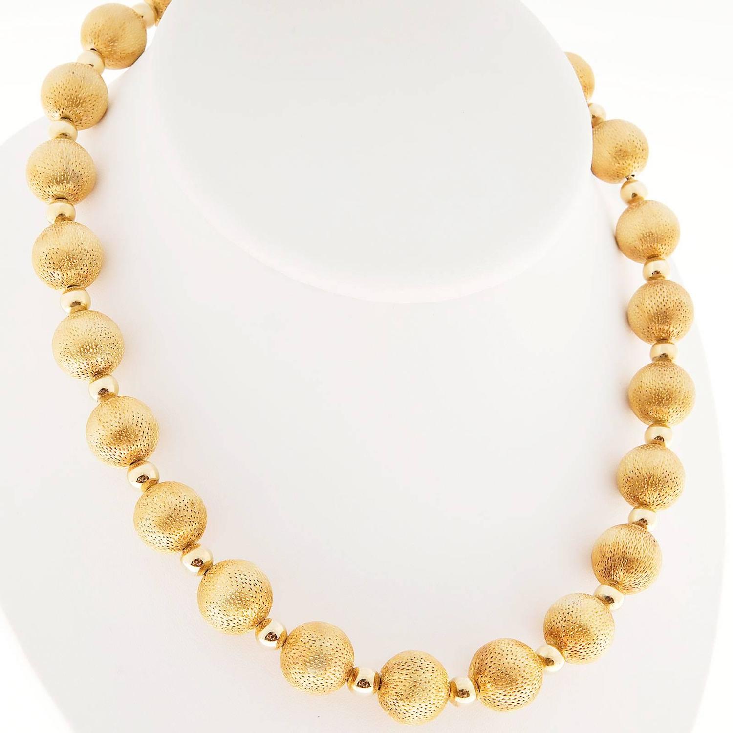 Textured Gold Beaded Necklace For Sale at 1stdibs