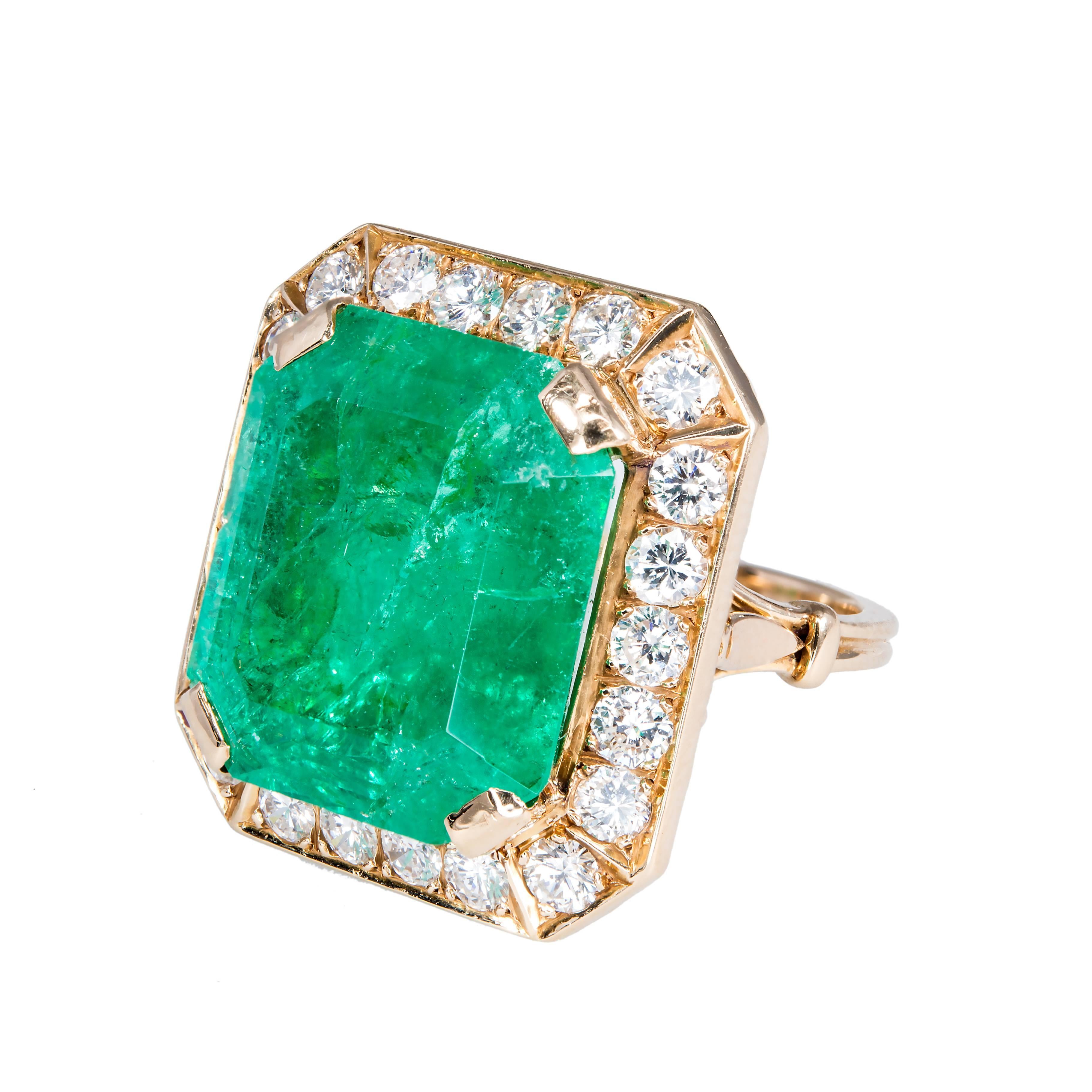 GIA Certified 18.75 Carat Emerald Diamond Halo Gold Cocktail Ring In Good Condition In Stamford, CT