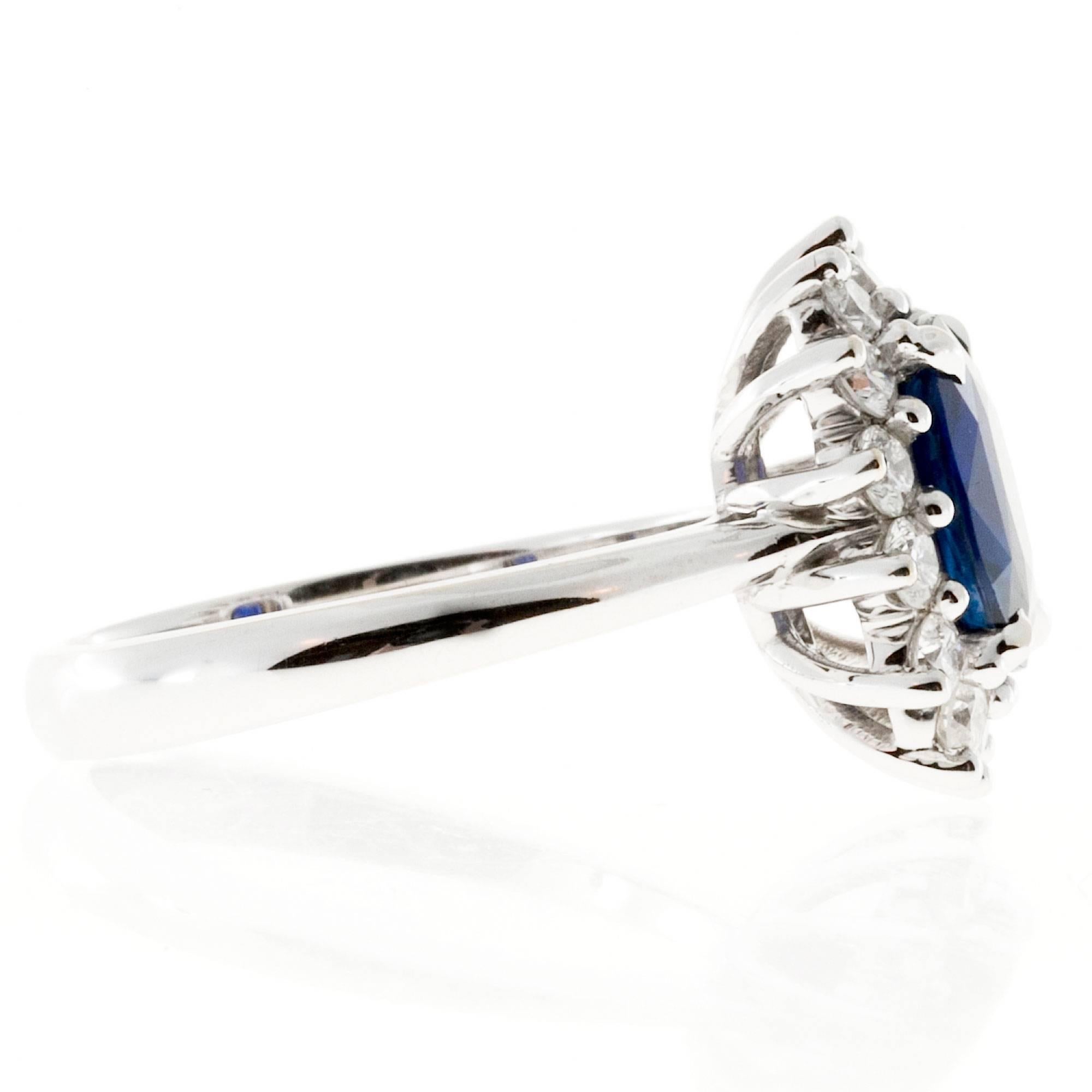 Women's Oval Royal Blue Sapphire Diamond Halo Gold Ring