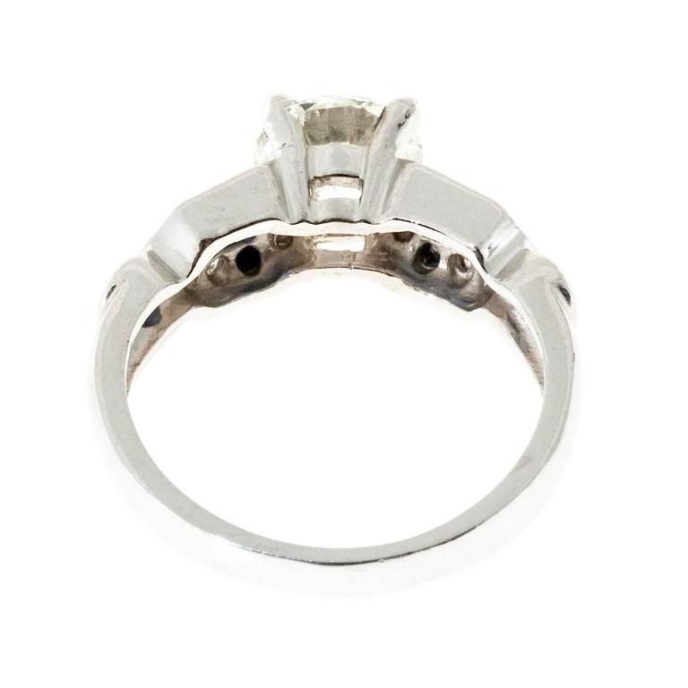 1.27 Carat Diamond Sapphire Platinum Engagement Ring For Sale 1