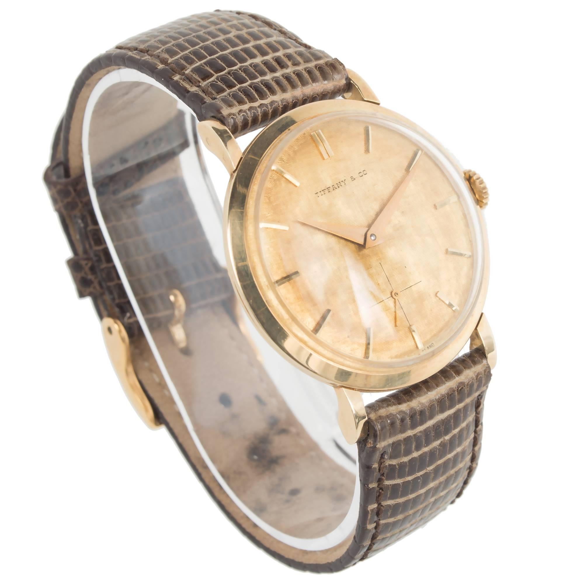 Tiffany & Co. Movado Gelbgold Herrenarmbanduhr, um 1951 im Zustand „Gut“ im Angebot in Stamford, CT
