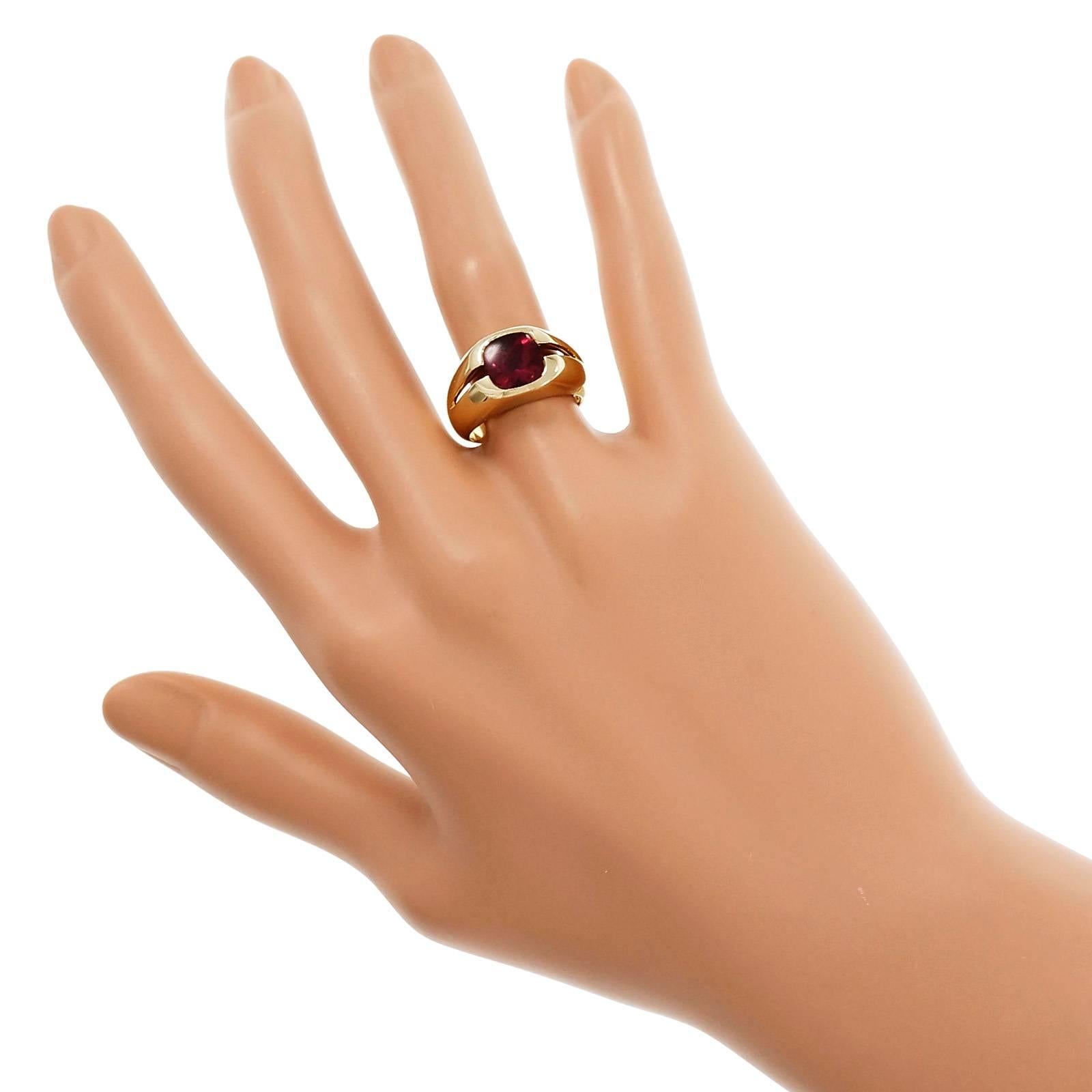 Tiffany & Co. Cushion Pink Tourmaline Gold Ring 1