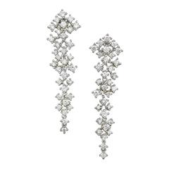 Diamond Gold Kite Dangle Earrings 7