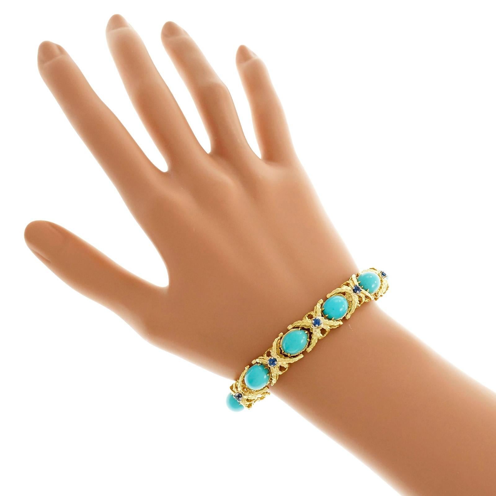 Natural Persian Turquoise Sapphire Gold Bracelet  In Good Condition In Stamford, CT